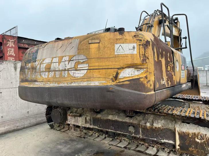 Buy XCMG XE200 Used Excavator / 1