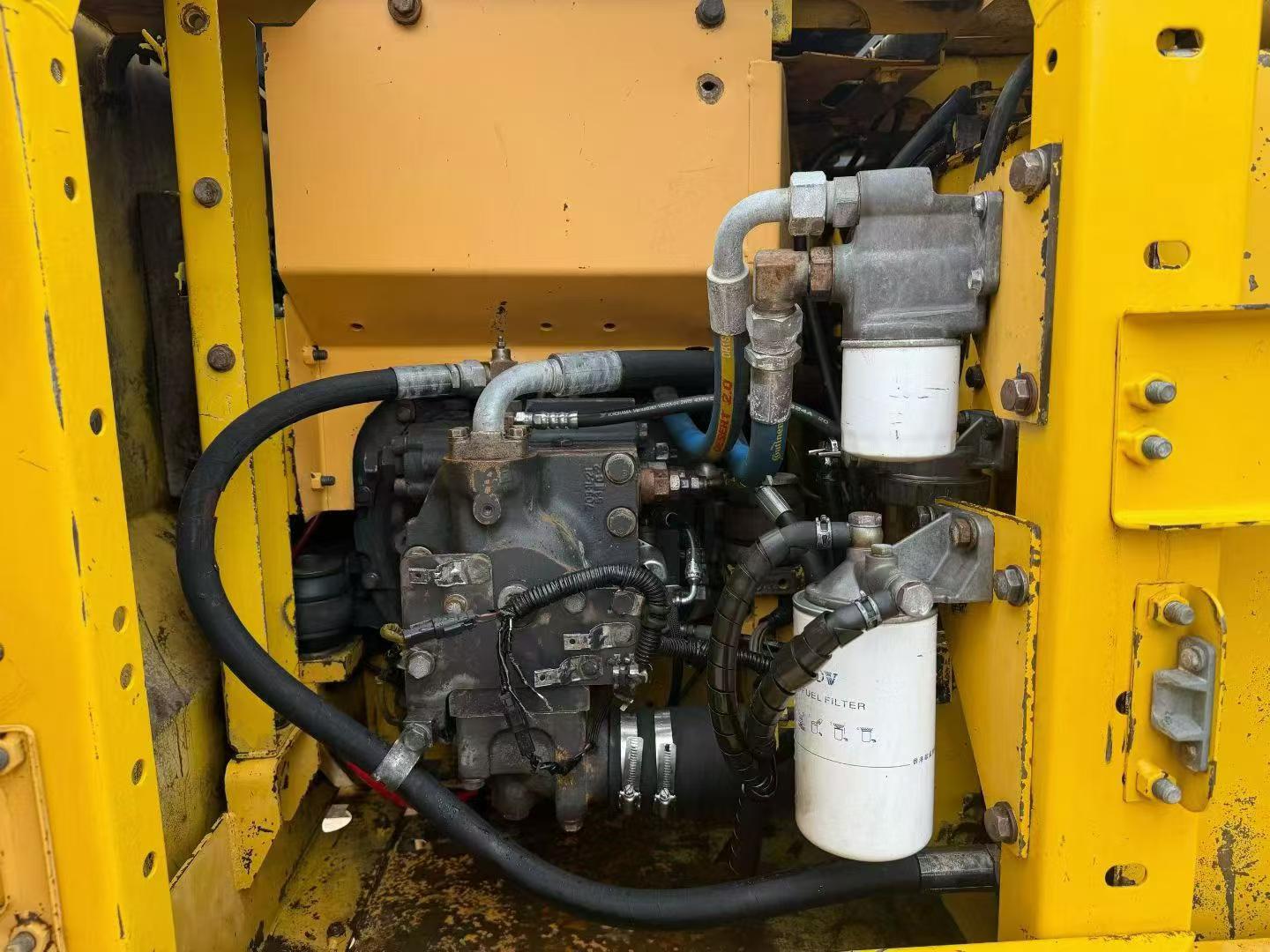 Buy Komatsu PC130-7 Used Excavator / 7