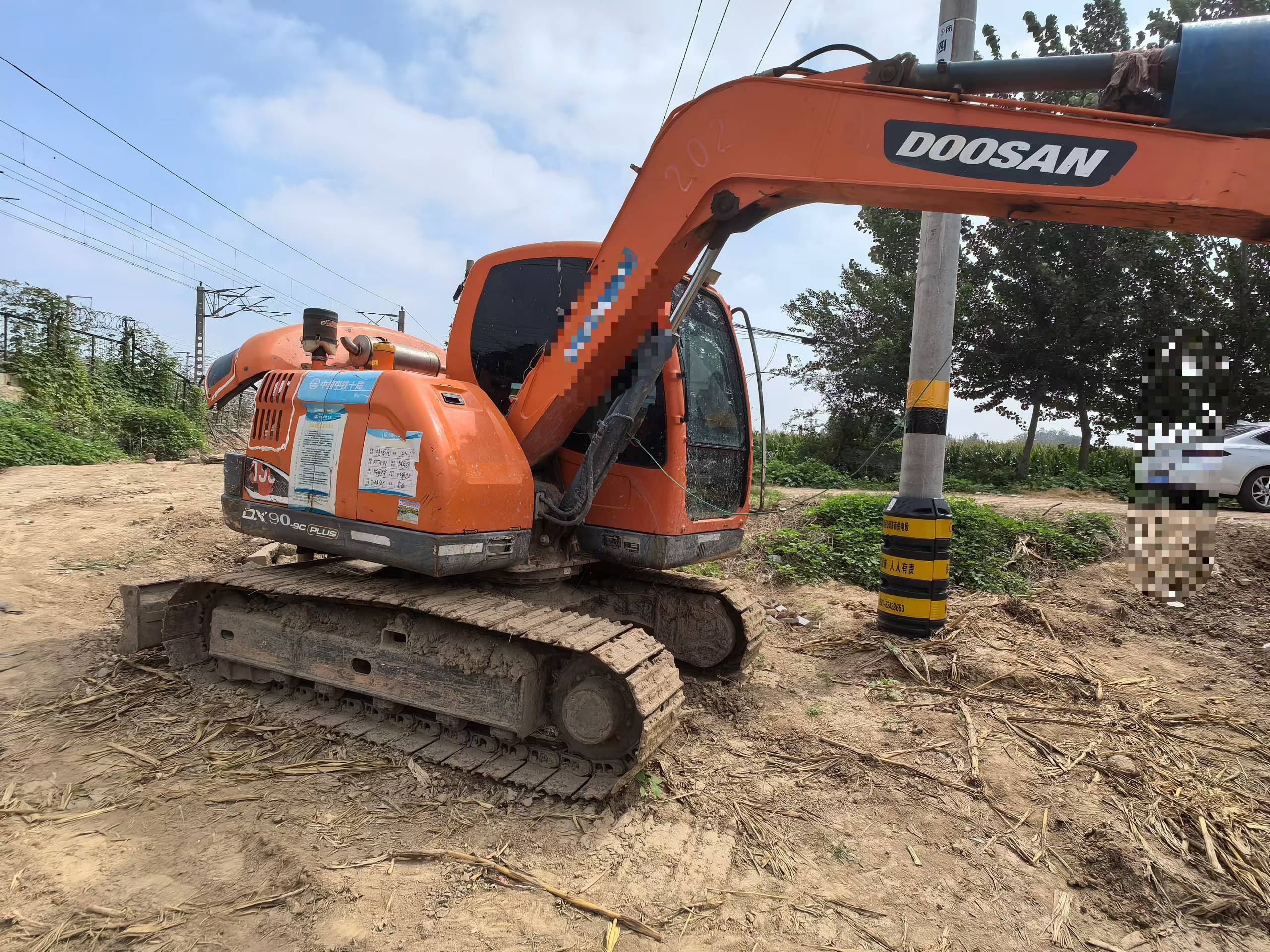 Buy Doosan DX75 Used Excavator / 1