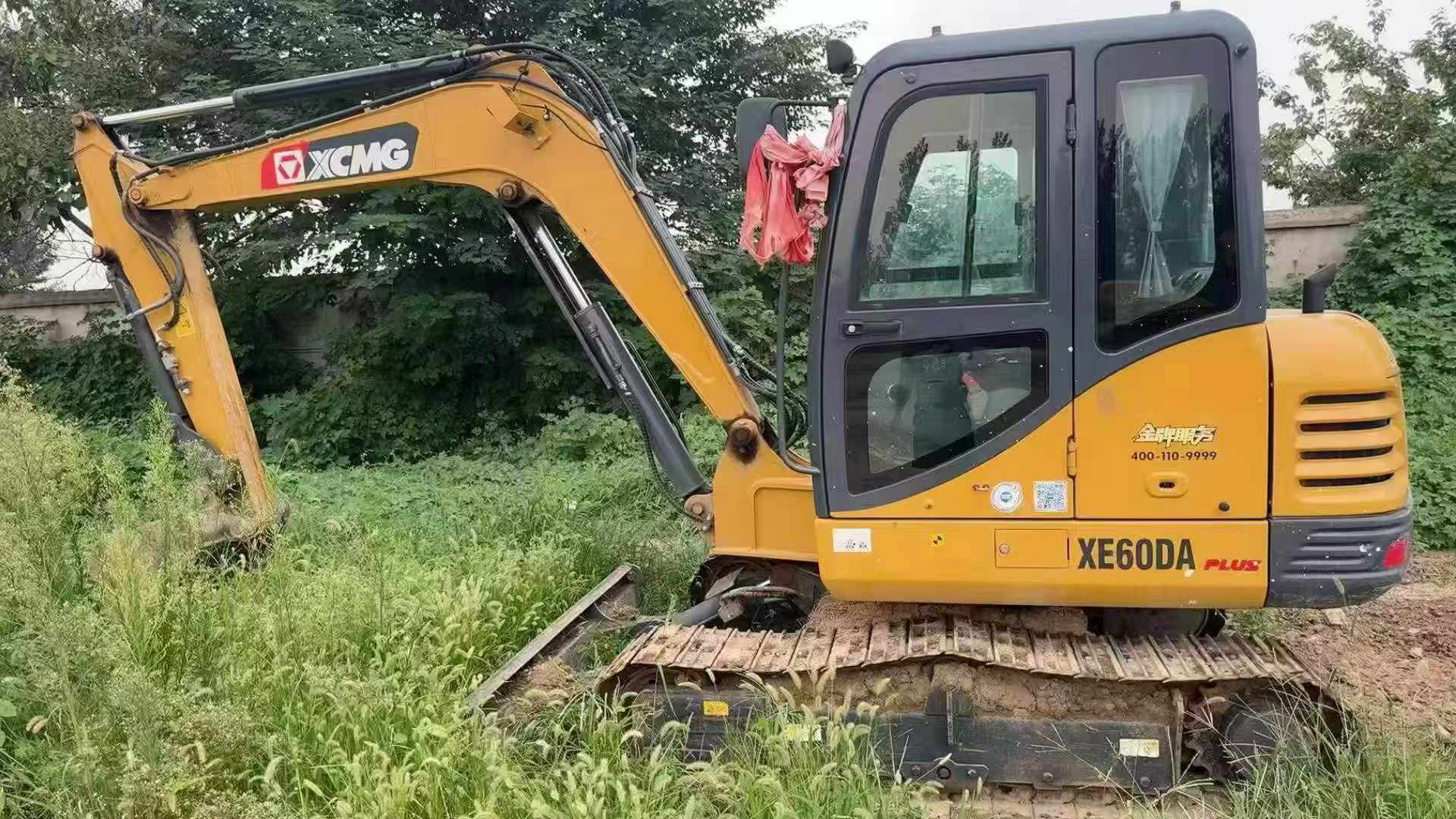 Buy XCMG XE60 Used Excavator / 1
