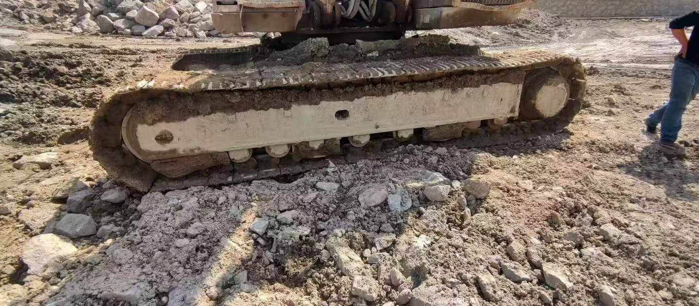 Buy Hitachi ZX450-6 Used Excavator / 8 Buy Hitachi ZX450-6 Used Excavator / 8