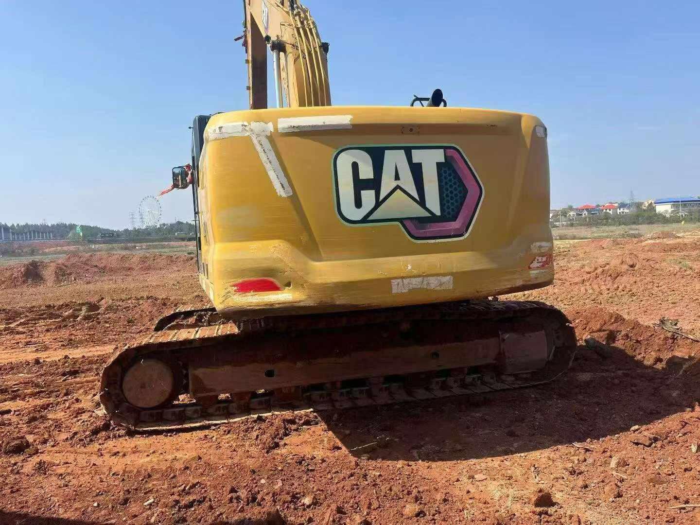 Buy Caterpillar 323 Used Excavator / 2 Buy Caterpillar 323 Used Excavator / 2
