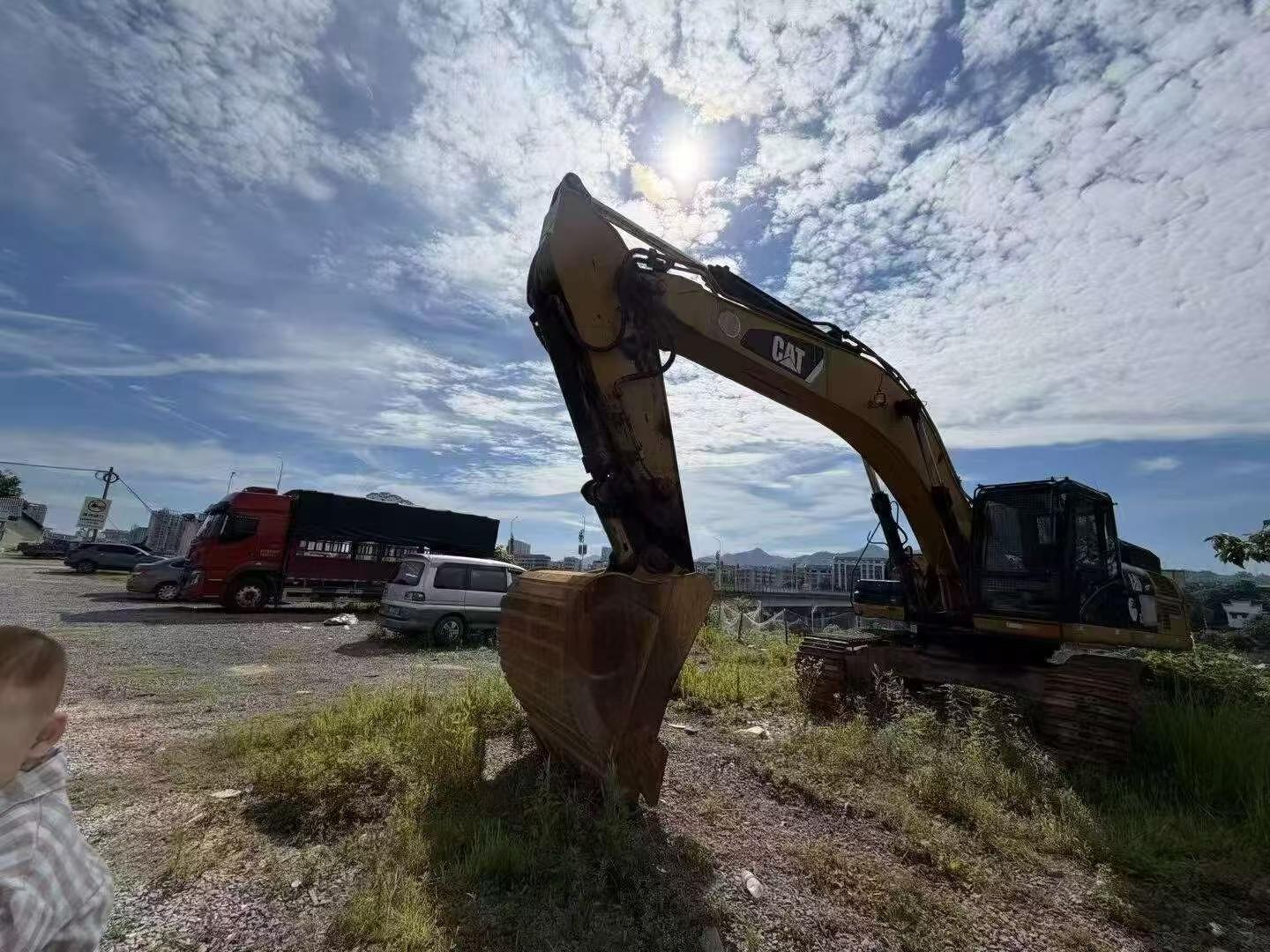 Buy Caterpillar 336E Used Excavator / 1