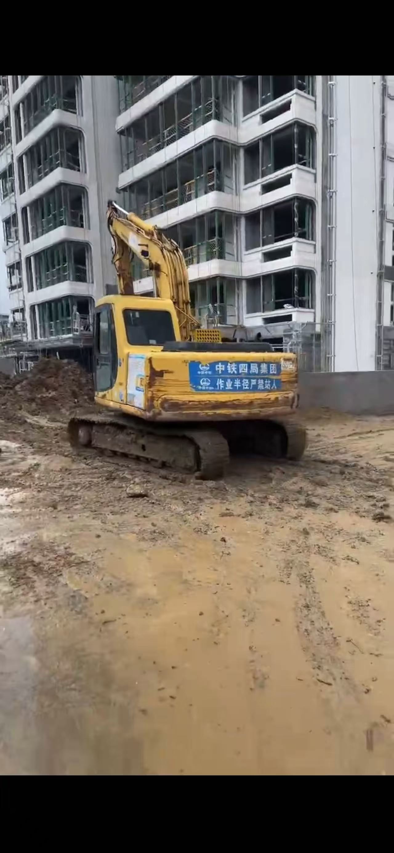 Buy Komatsu PC120-6E Used Excavator / 1