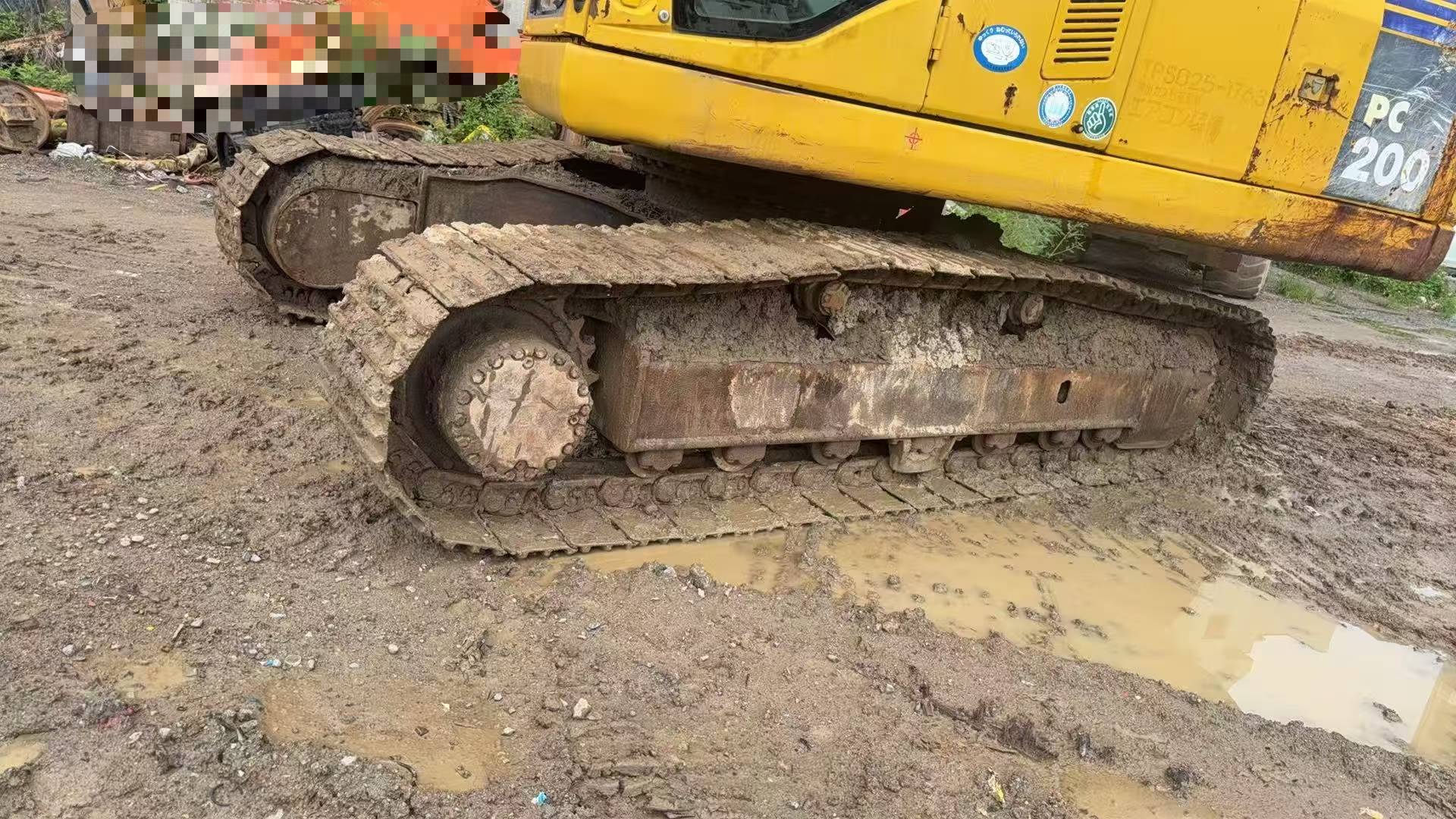 Buy Komatsu PC200-7 Used Excavator / 5 Buy Komatsu PC200-7 Used Excavator / 5