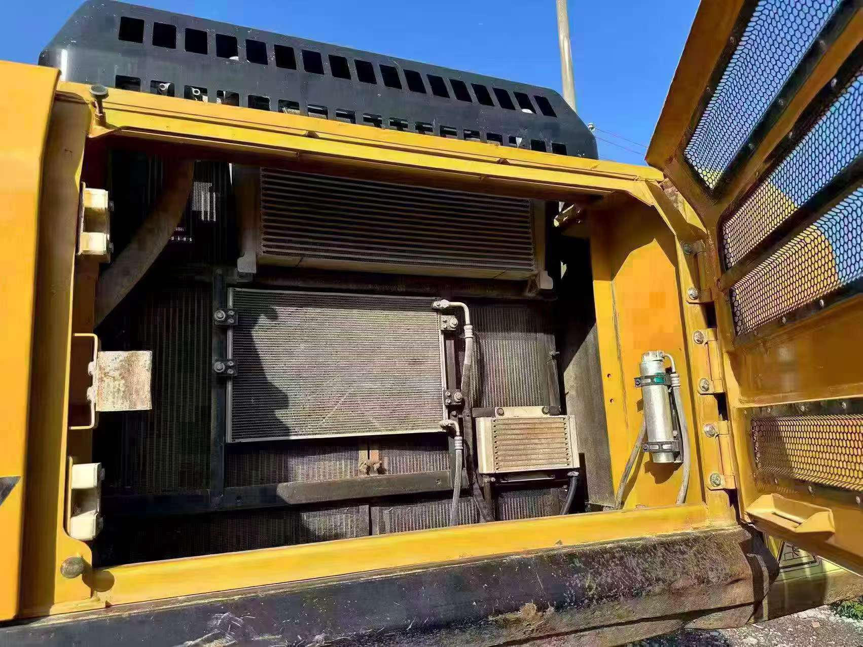 Buy Sany SY375H Used Excavator / 4 Buy Sany SY375H Used Excavator / 4