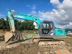 Buy Kobelco Used Excavator / 3 Buy Kobelco Used Excavator / 3