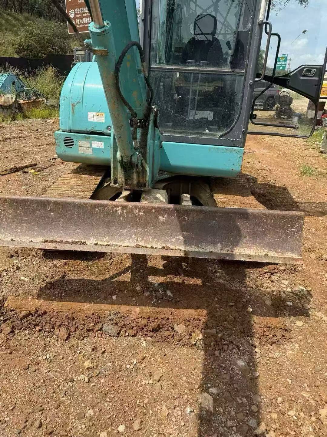 Buy Kobelco Used Excavator / 2 Buy Kobelco Used Excavator / 2