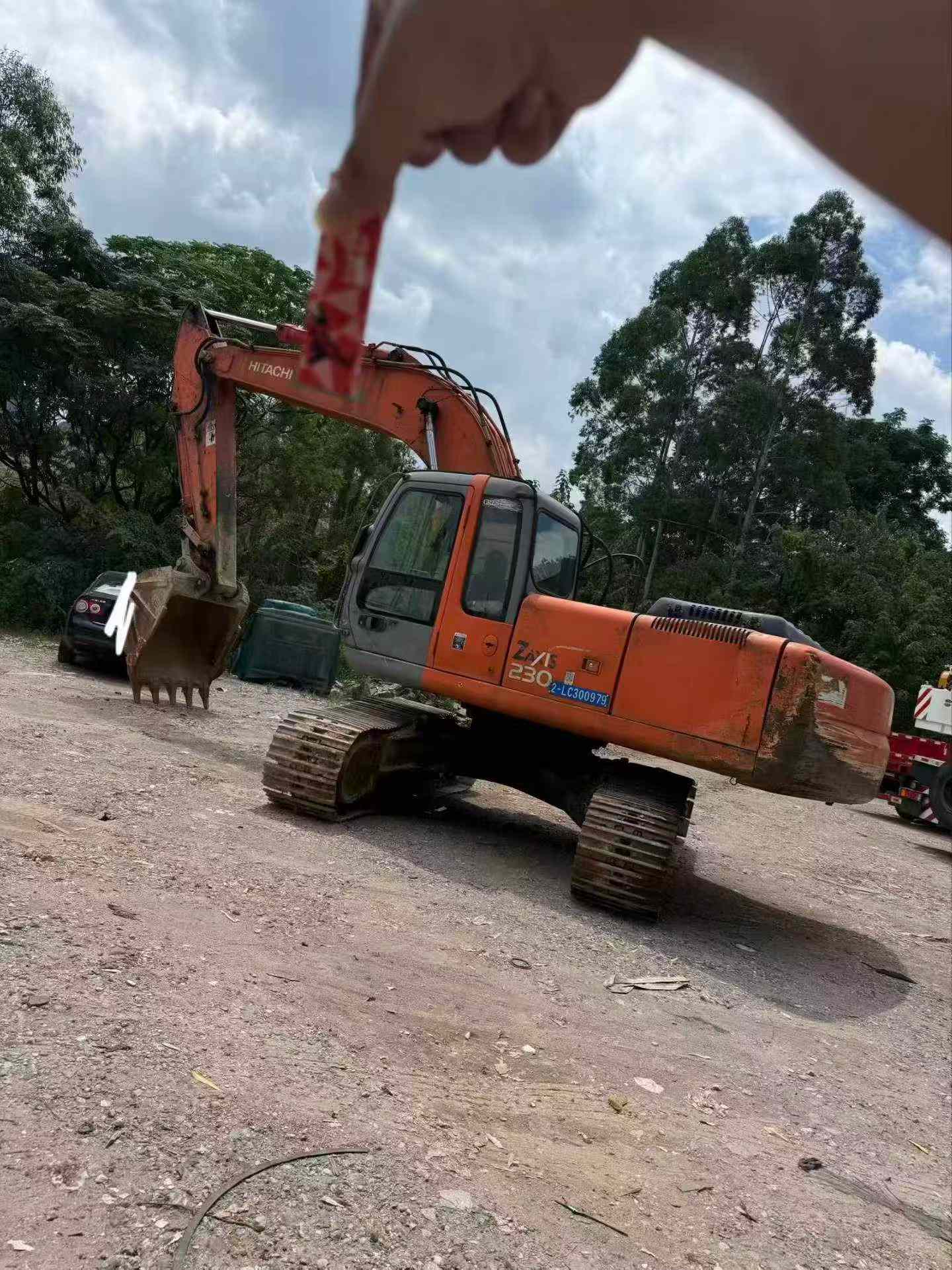 Buy Hitachi EX230-6 Used Excavator / 1