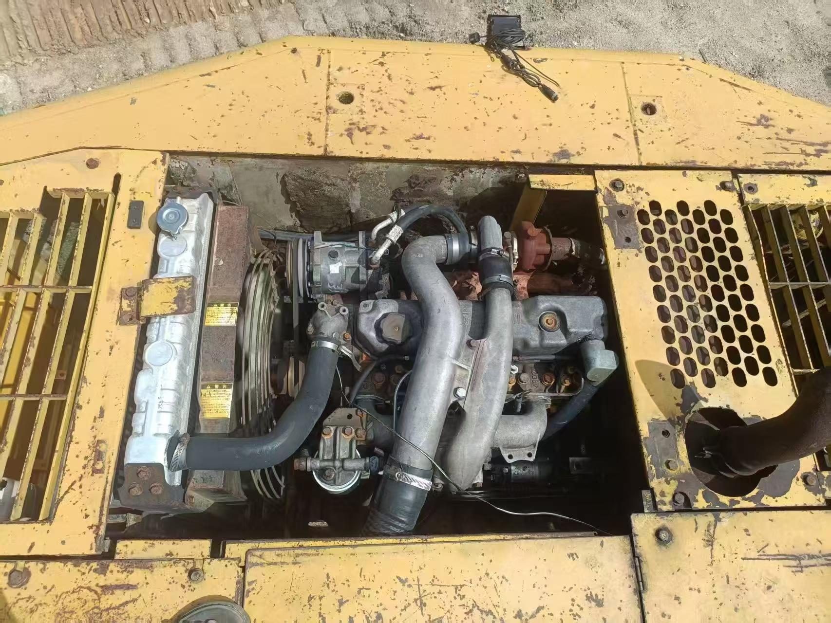 Buy Kato HD510 Used Excavator / 8