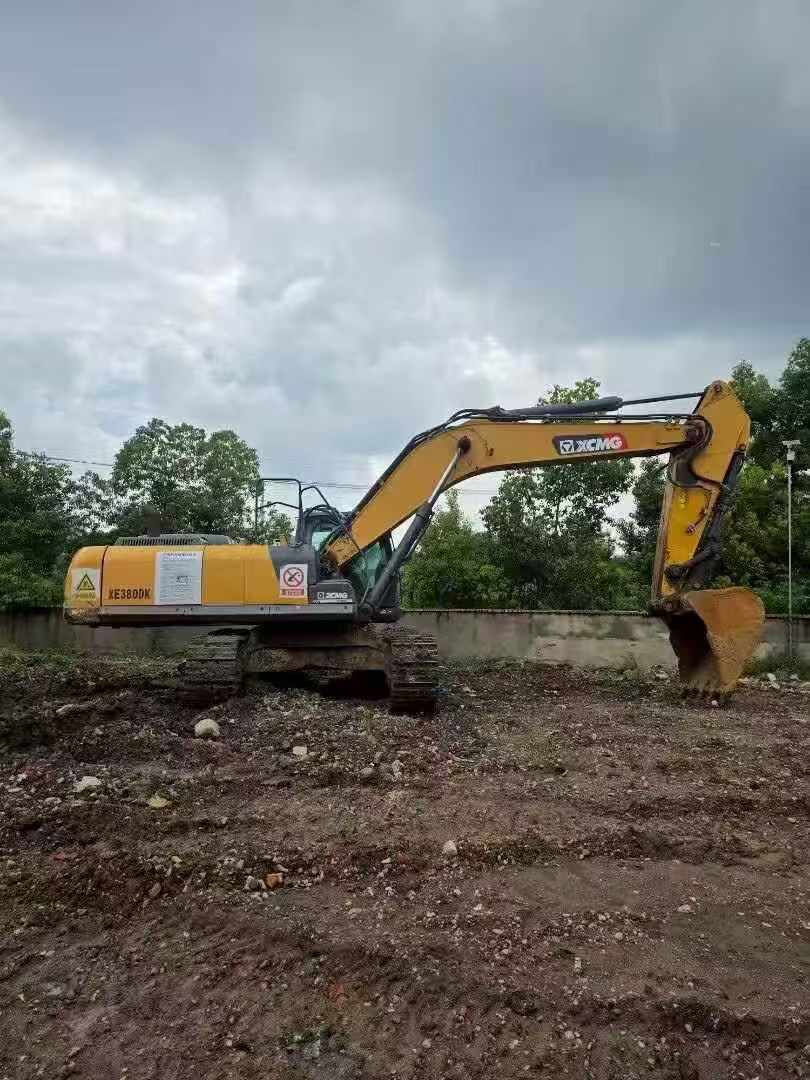Buy XCMG XE380K Used Excavator / 1