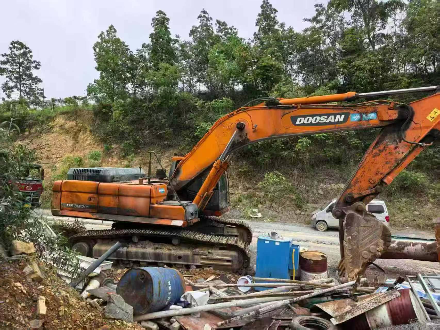 Buy Doosan DX380 Used Excavator / 3 Buy Doosan DX380 Used Excavator / 3