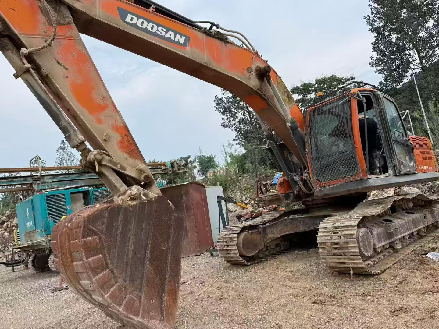 Buy Doosan DX230LC Used Excavator Buy Doosan DX230LC Used Excavator