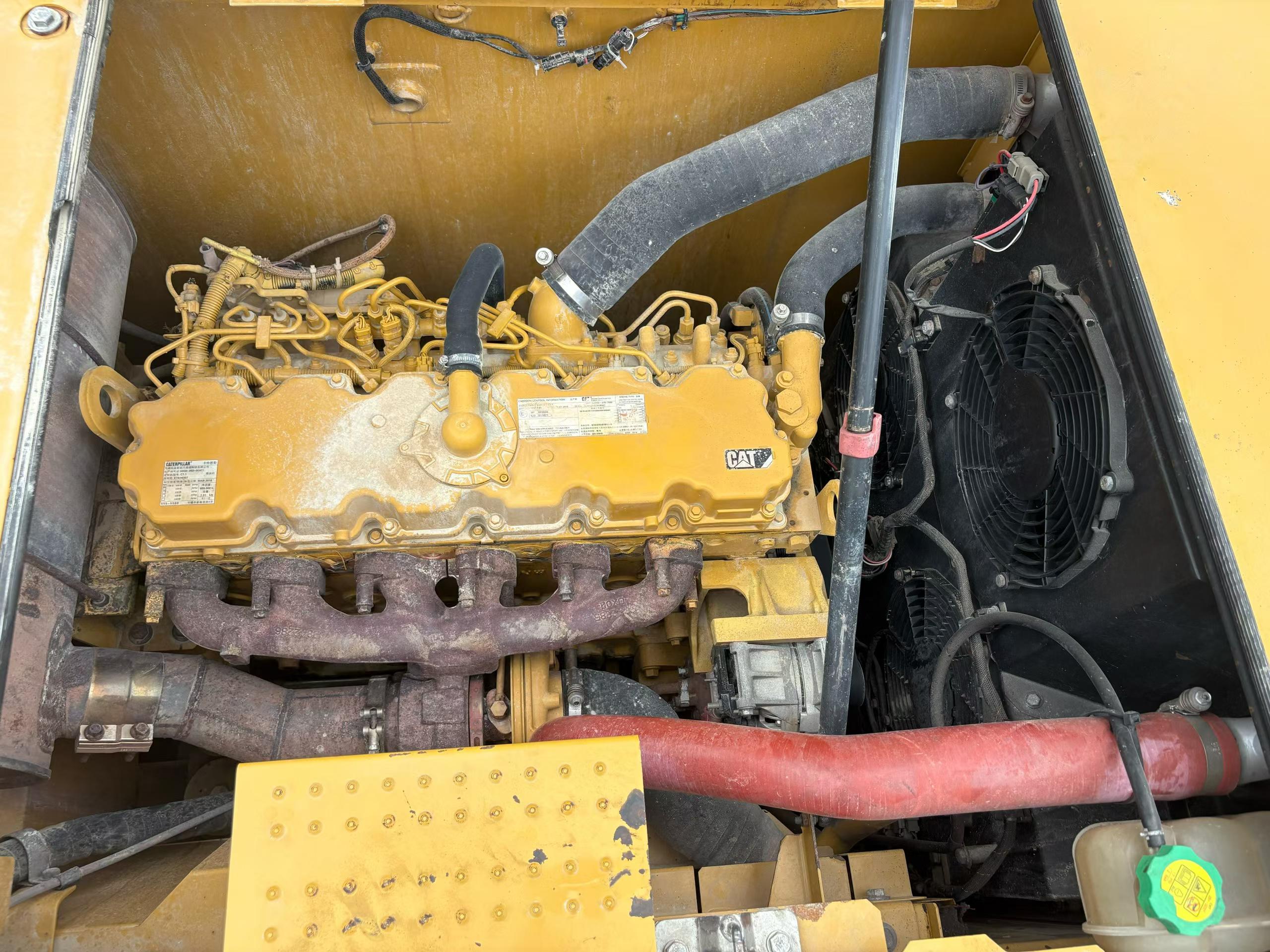 Buy Caterpillar 323 Used Excavator / 8 Buy Caterpillar 323 Used Excavator / 8