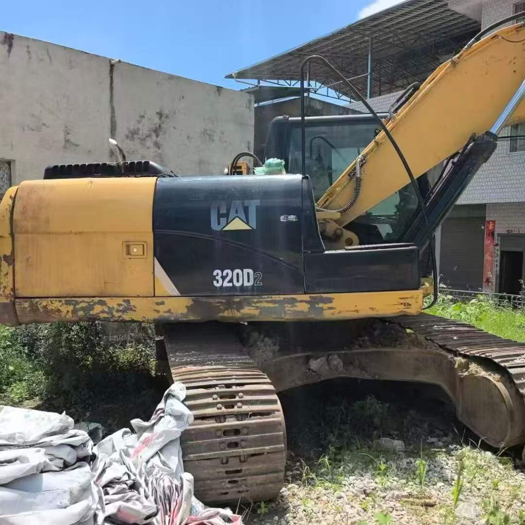 Buy Caterpillar 320D Used Excavator / 1