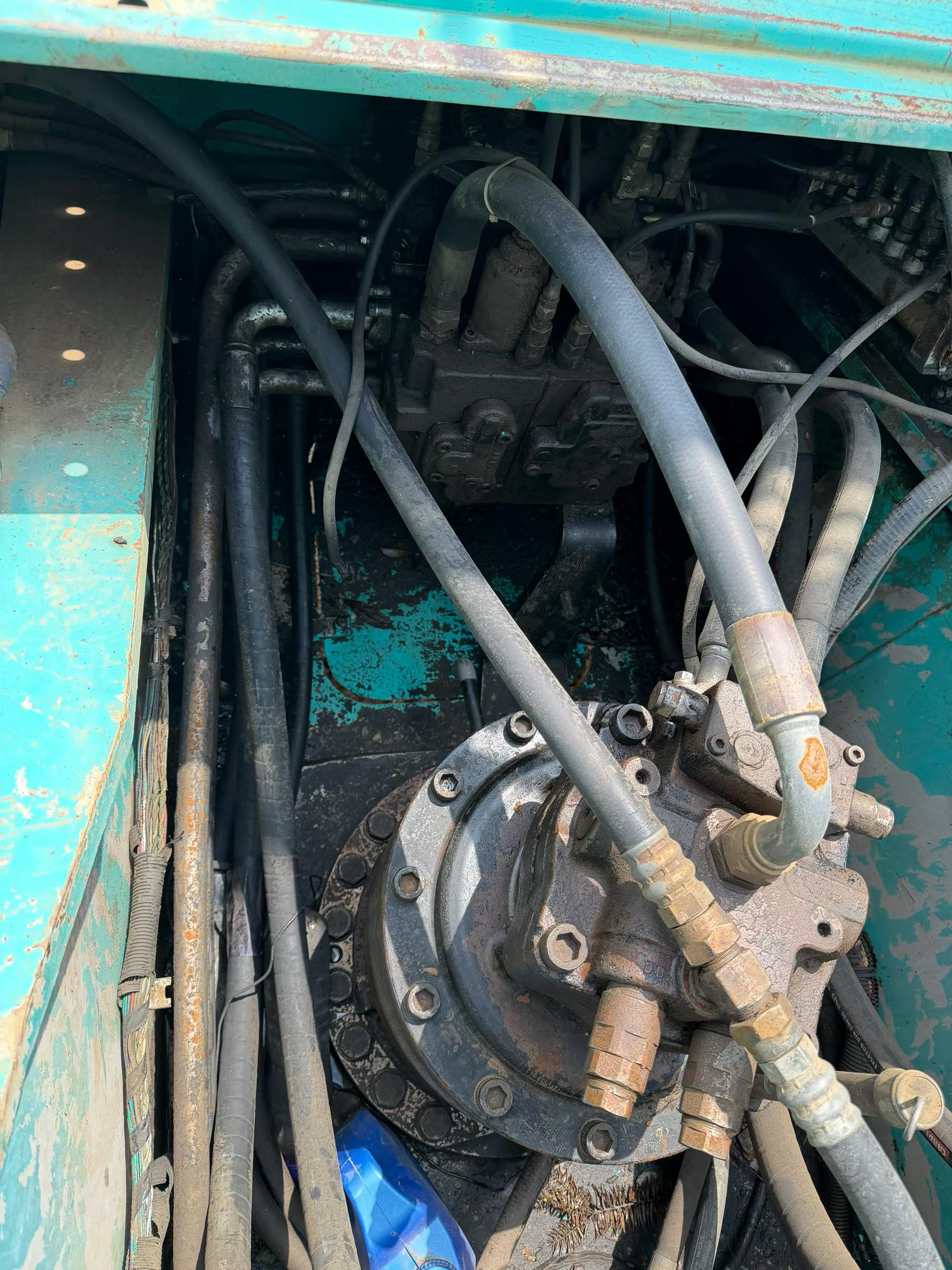 Buy Kobelco Used Excavator / 6 Buy Kobelco Used Excavator / 6