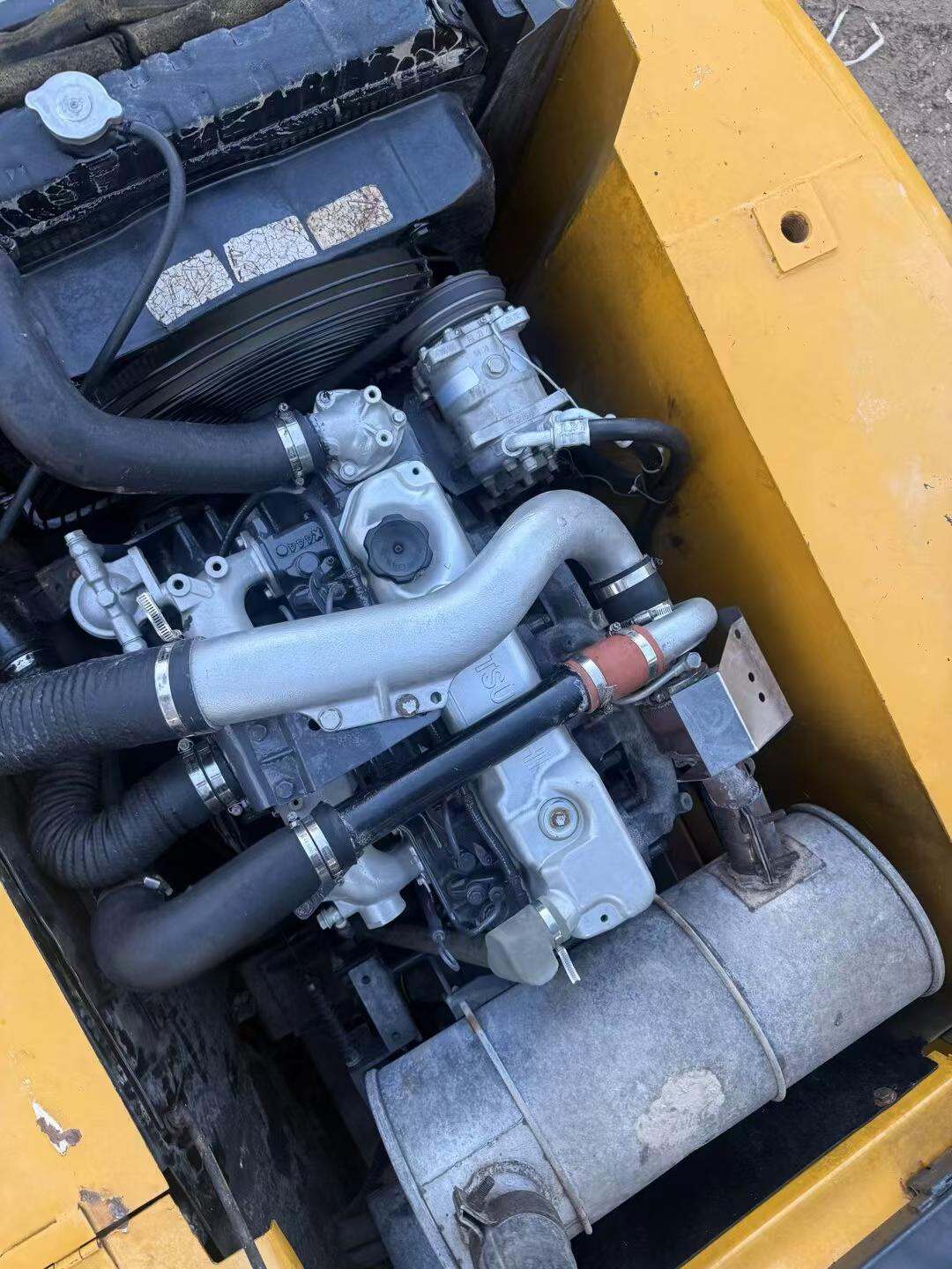 Buy Kato Used Excavator / 8 Buy Kato Used Excavator / 8