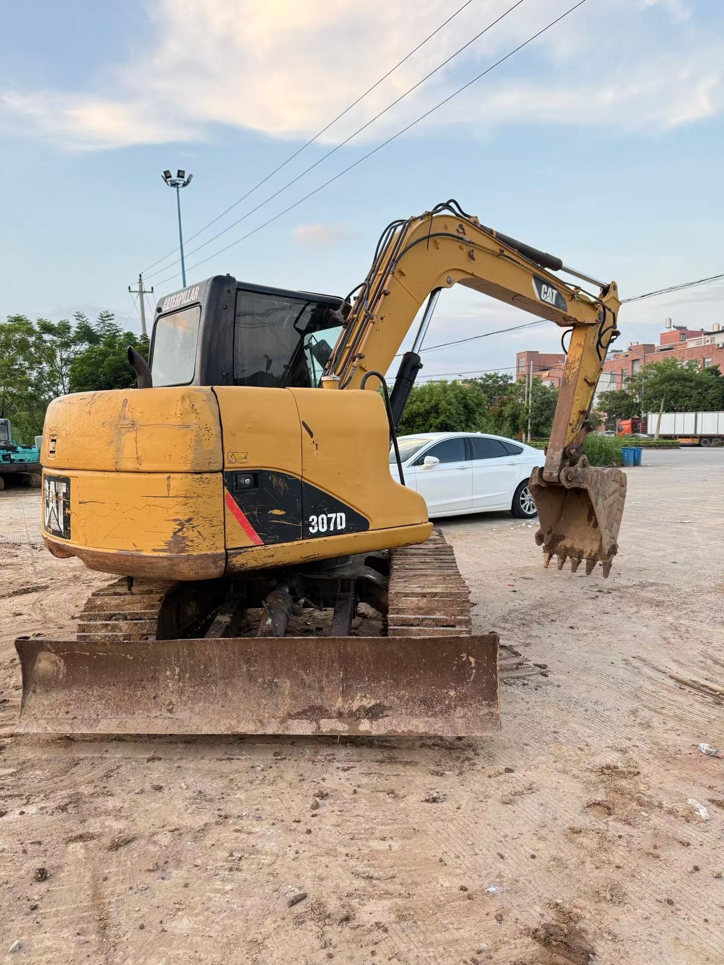 Buy Caterpillar 307B Used Excavator / 6 Buy Caterpillar 307B Used Excavator / 6