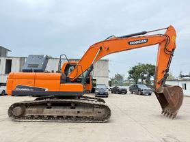 Buy Doosan DH220-3 Used Excavator / 2 Buy Doosan DH220-3 Used Excavator / 2