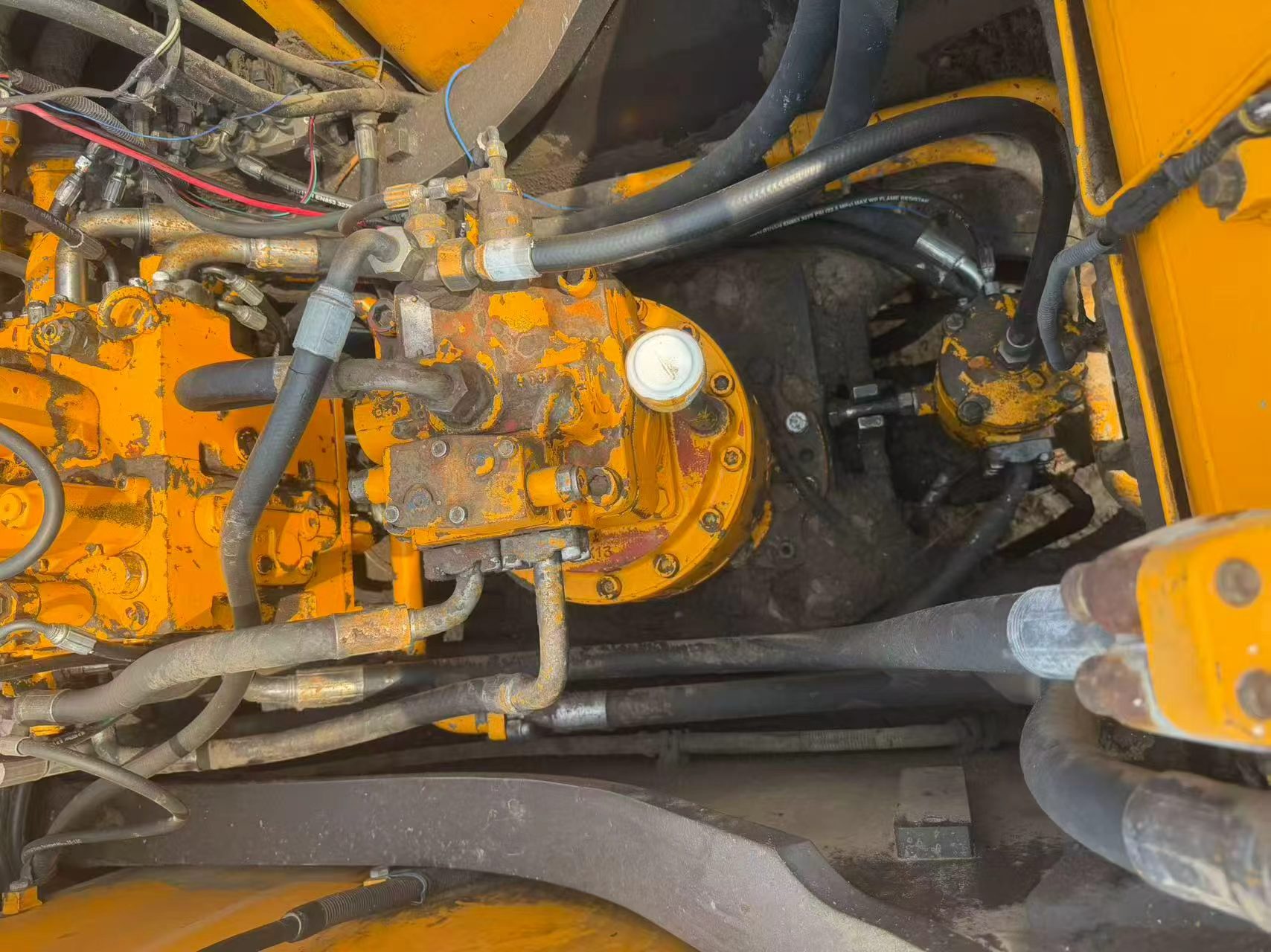 Buy Sany SY215C-8 Used Excavator / 5 Buy Sany SY215C-8 Used Excavator / 5