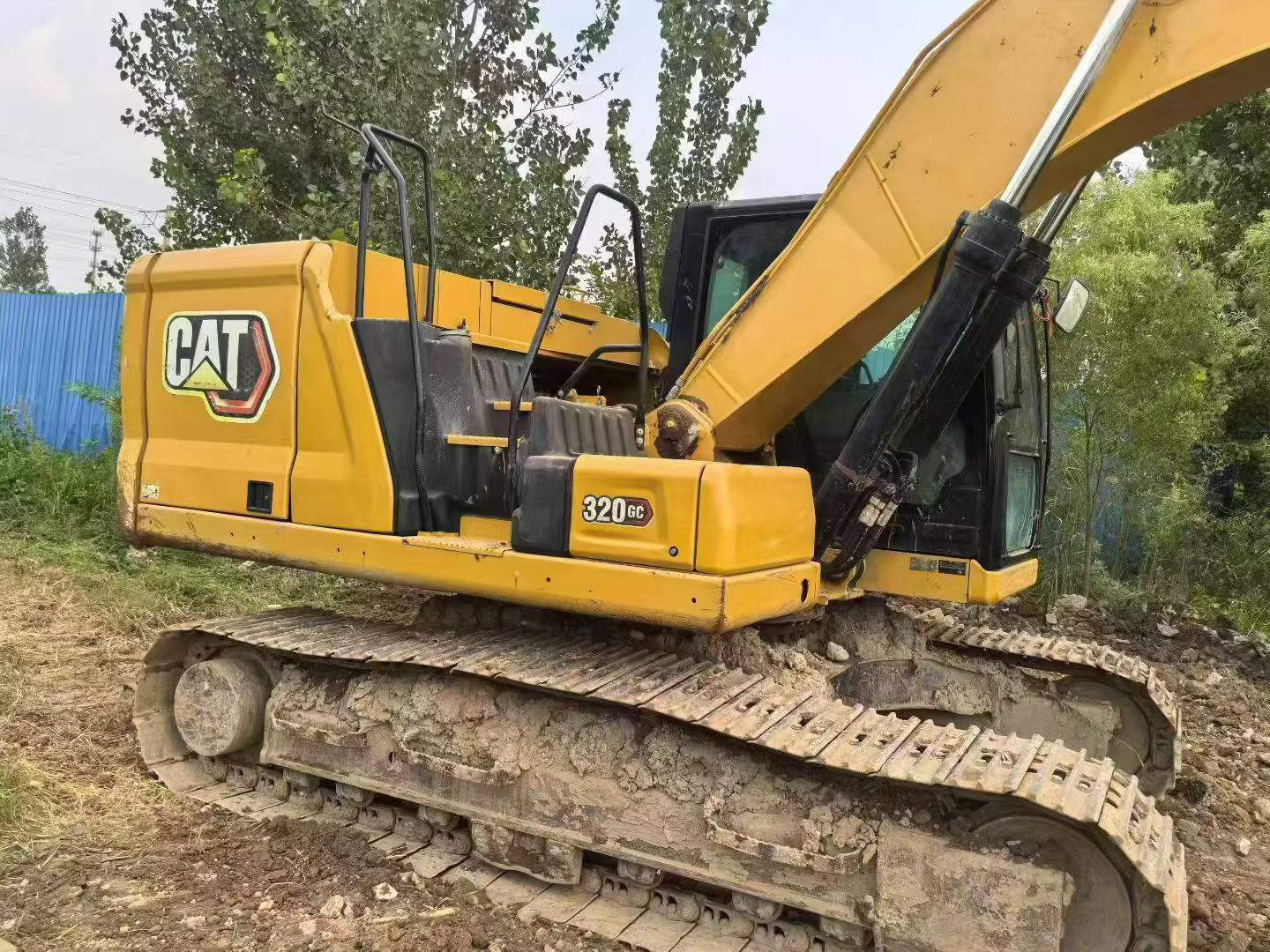 Buy Caterpillar 320GC Used Excavator / 3 Buy Caterpillar 320GC Used Excavator / 3