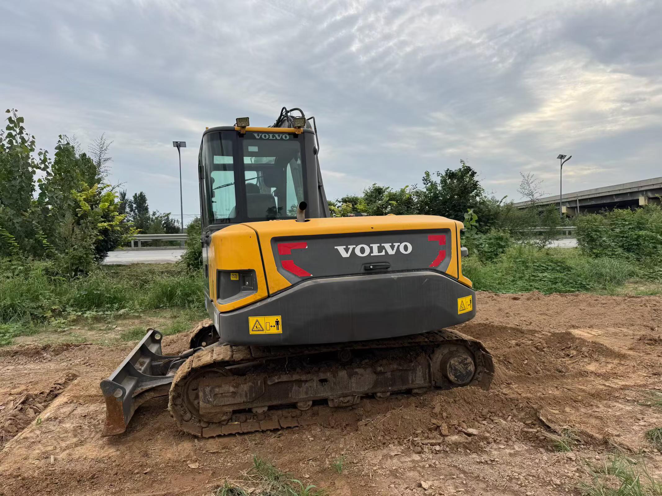 Buy Volvo EC80D Used Excavator / 4 Buy Volvo EC80D Used Excavator / 4