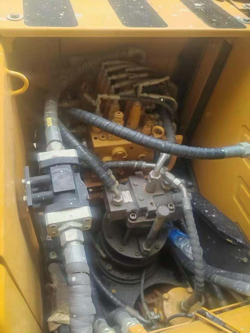 Buy Sany SY135 Used Excavator / 3 Buy Sany SY135 Used Excavator / 3