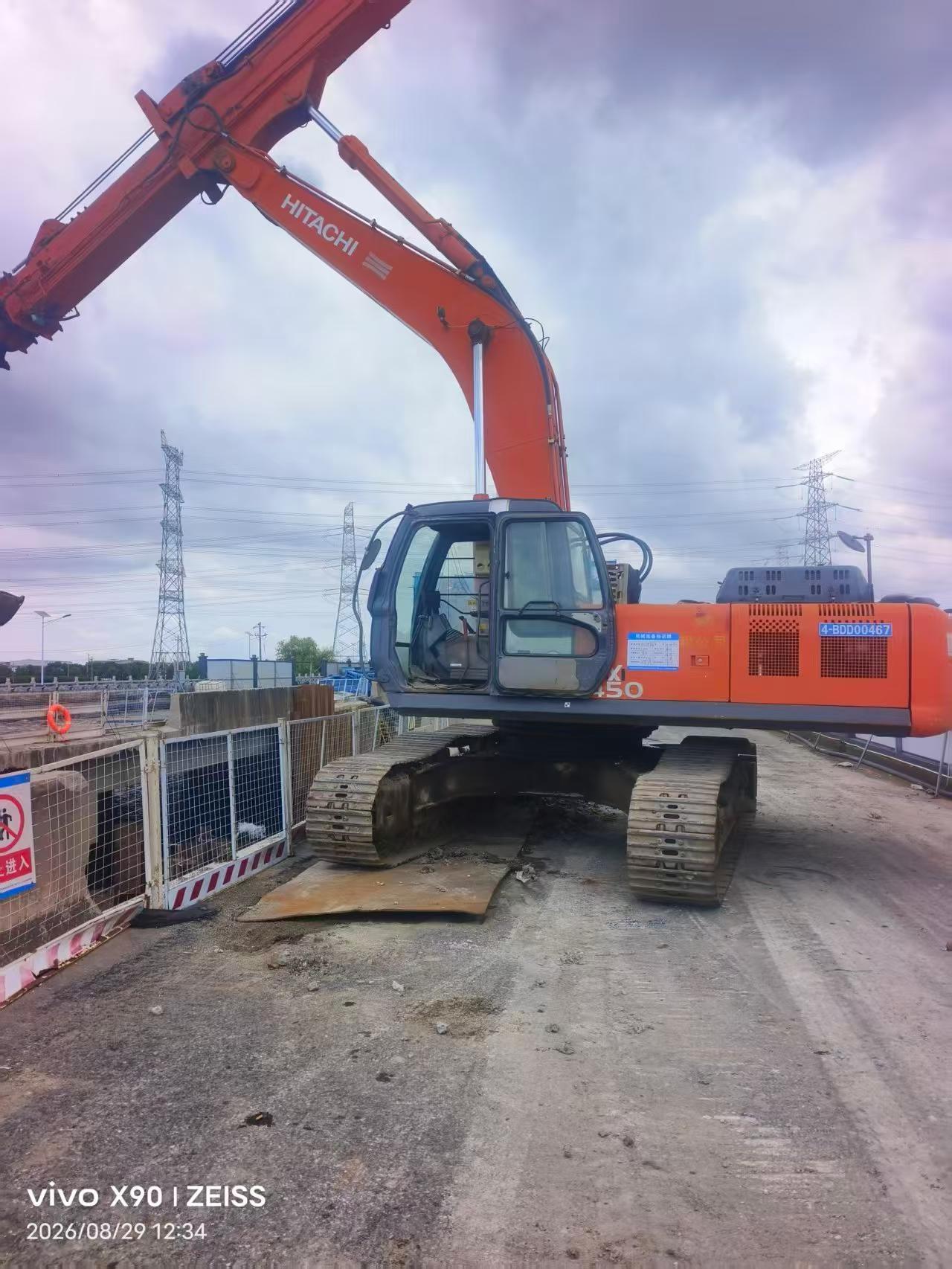 Buy Hitachi EX360-5 Used Excavator / 2
