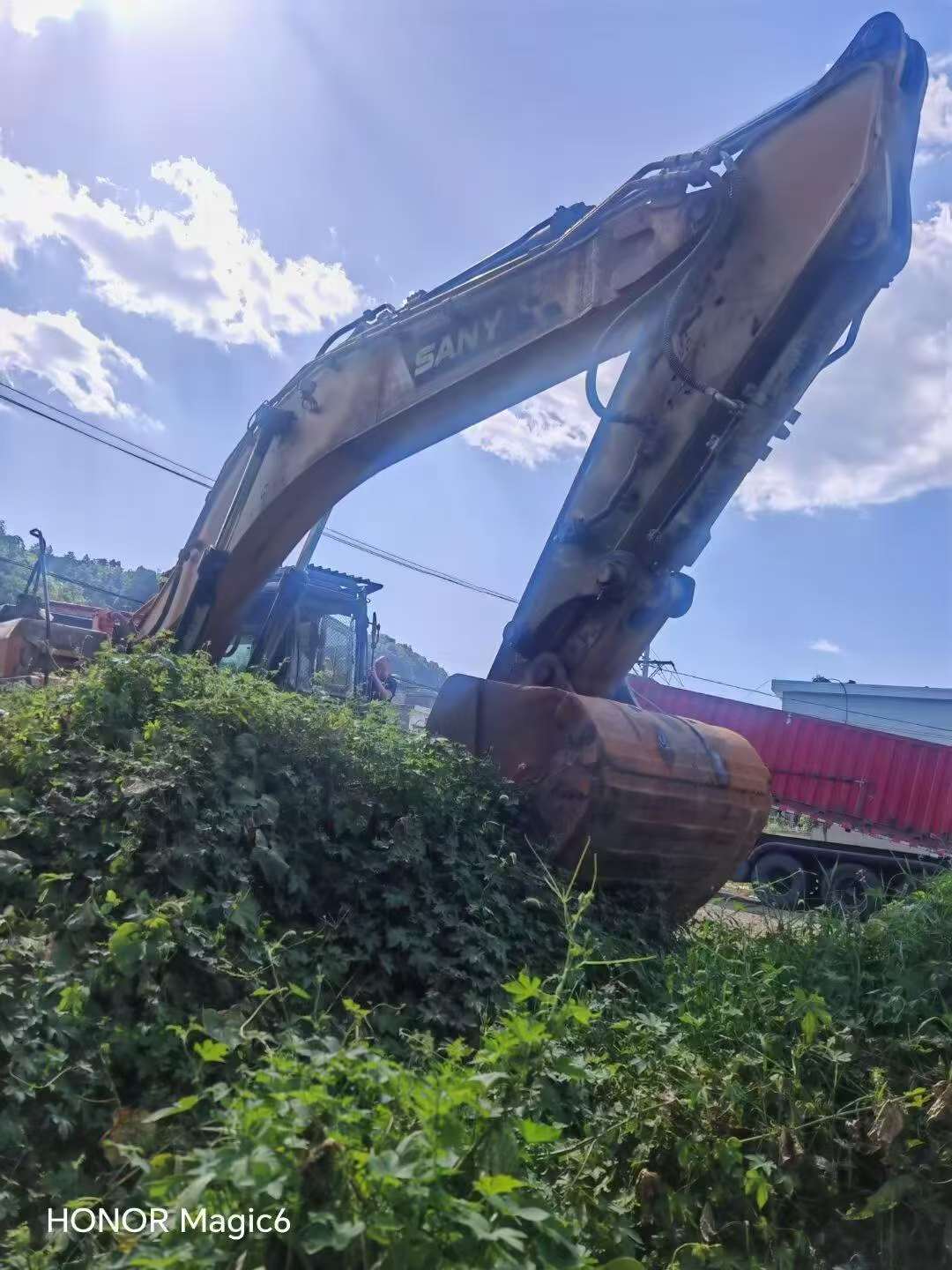 Buy Sany SY485C Used Excavator / 1