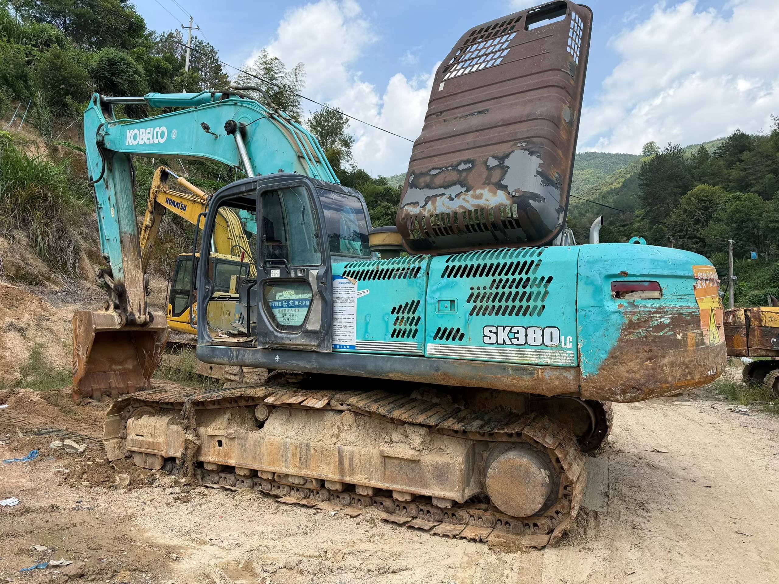 Buy Kobelco Used Excavator / 1