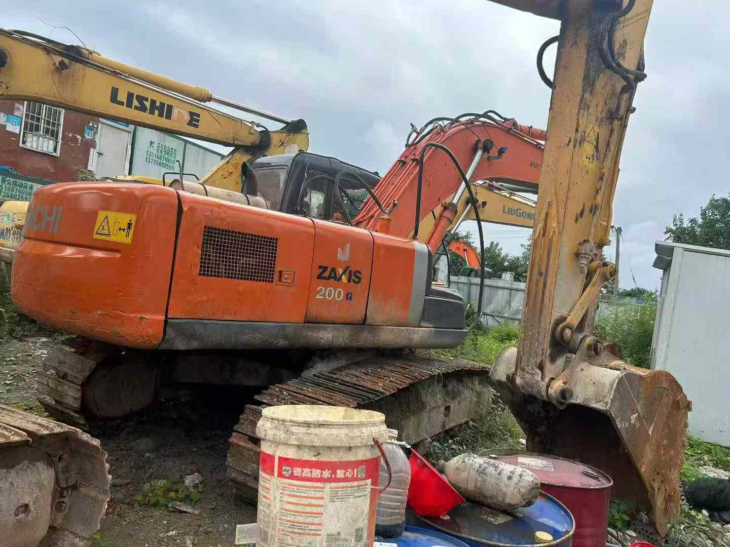 Buy Hitachi ZX200-6 Used Excavator / 3 Buy Hitachi ZX200-6 Used Excavator / 3