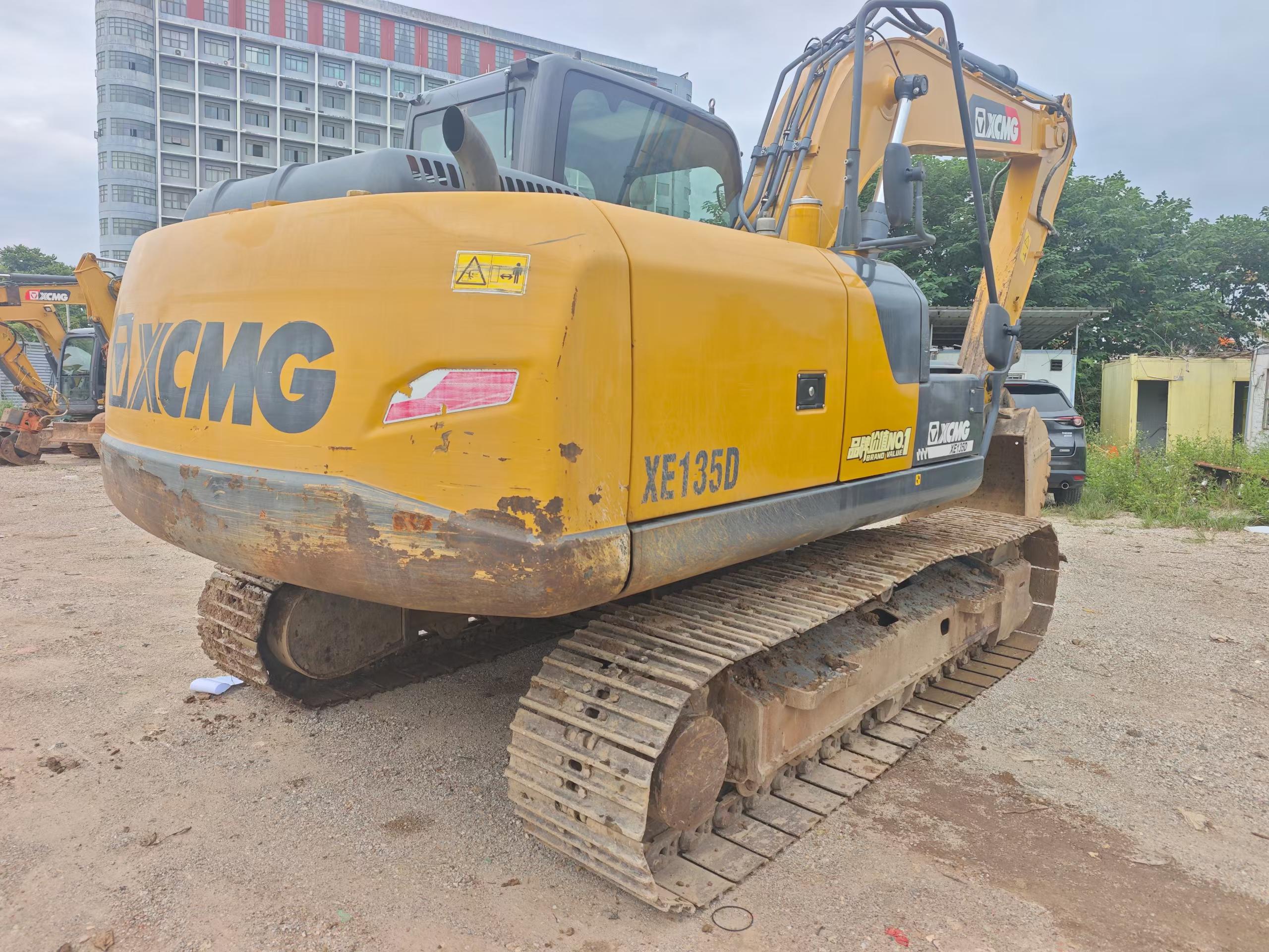 Buy XCMG XE135D Used Excavator / 3 Buy XCMG XE135D Used Excavator / 3