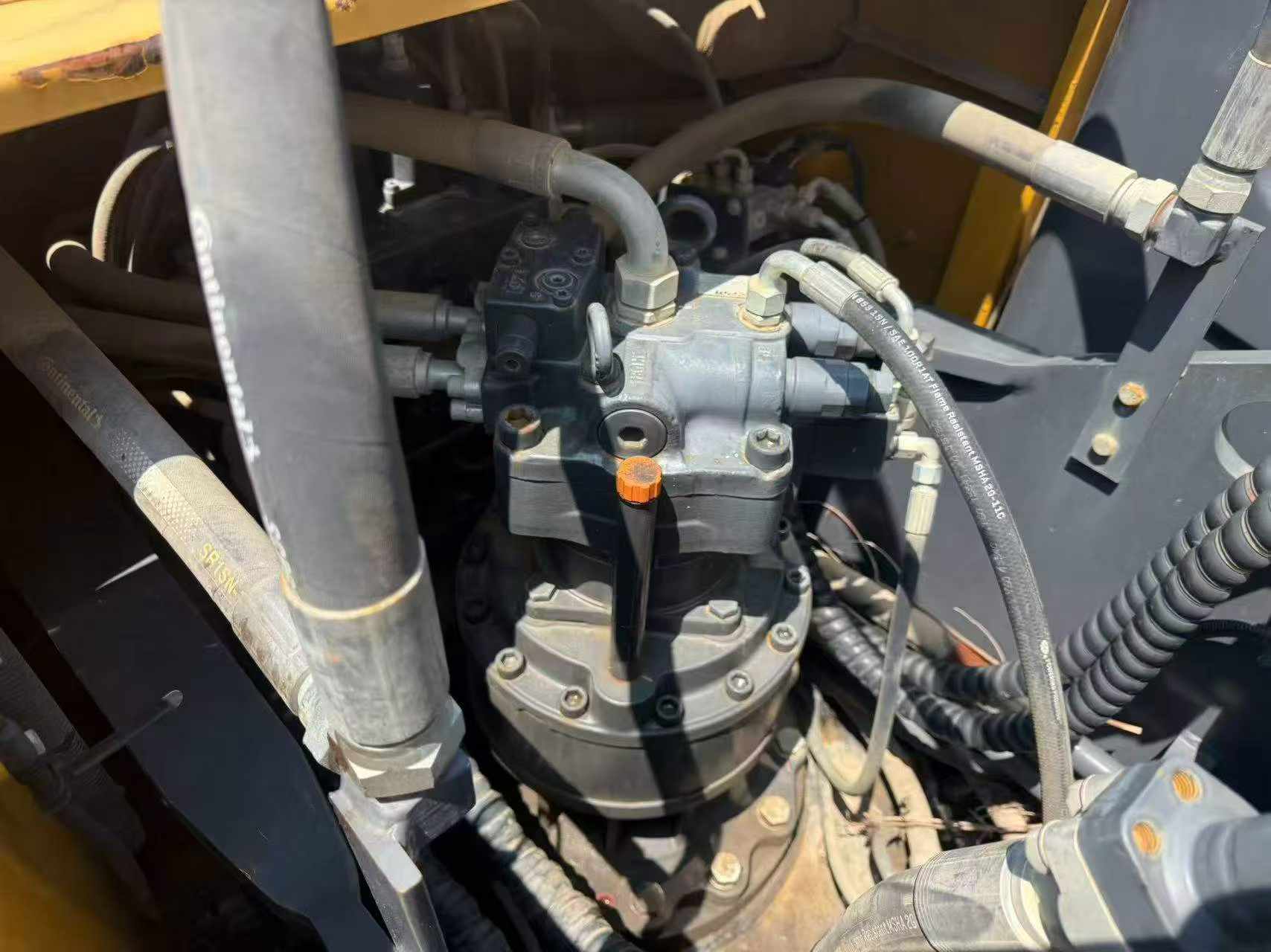 Buy XCMG XE215DA Used Excavator / 8