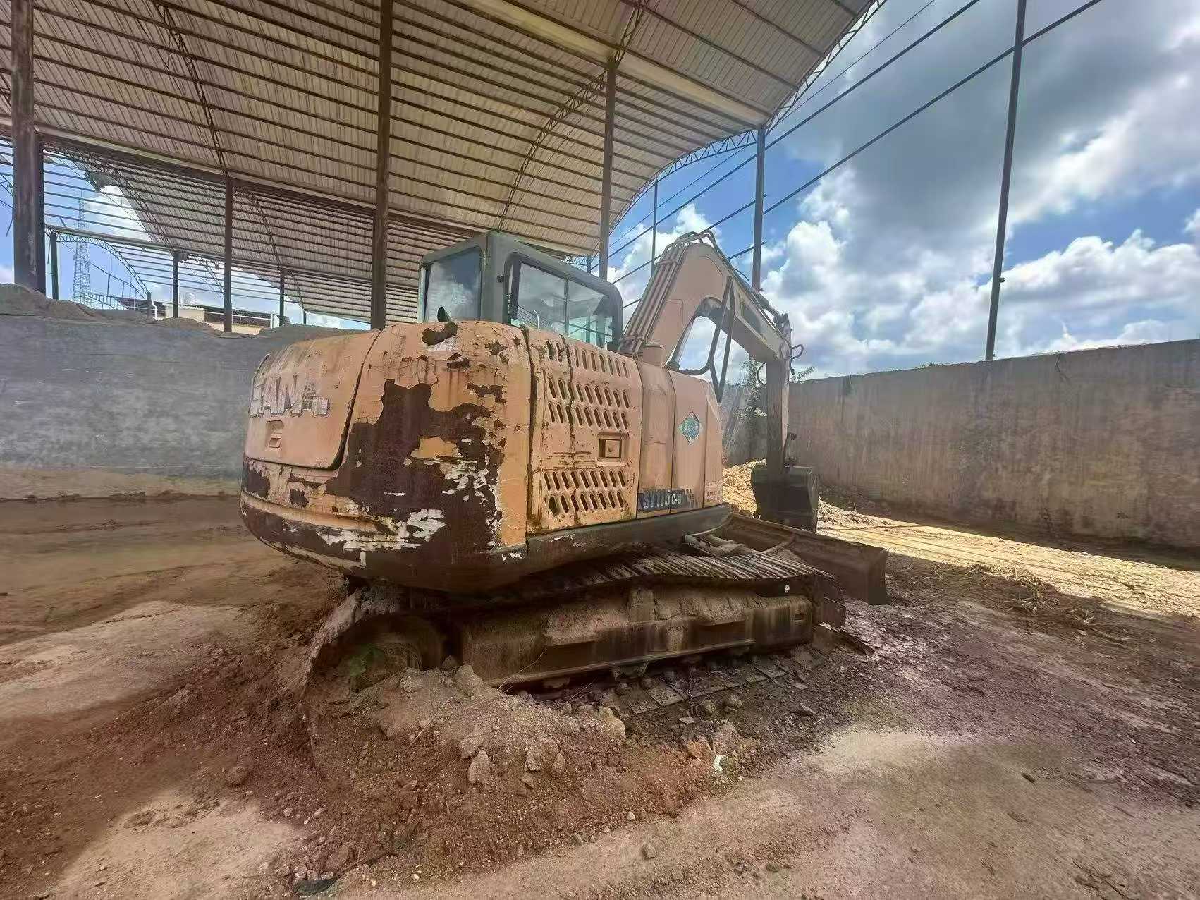 Buy Sany SY95C Used Excavator / 1