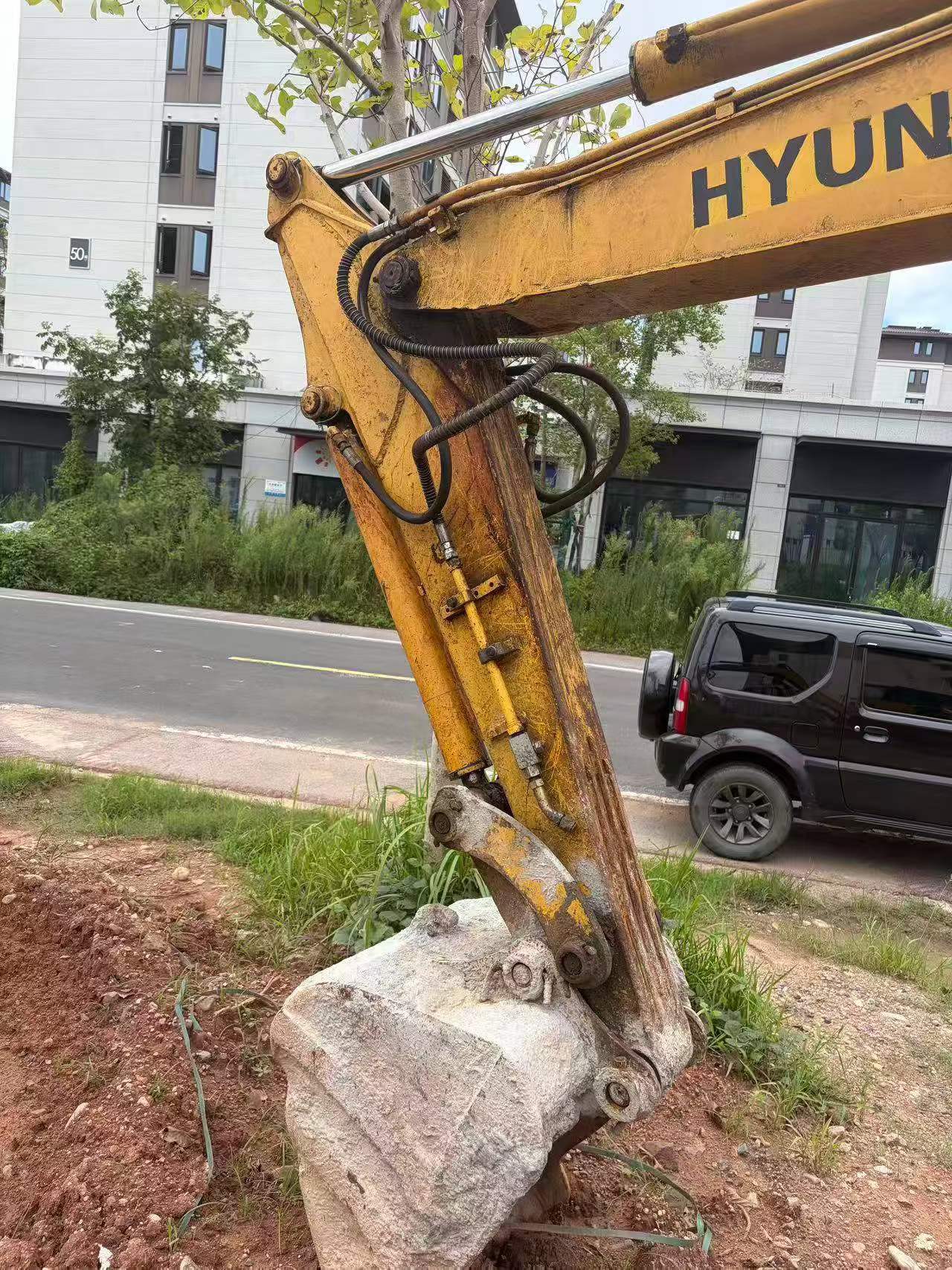 Buy Hyundai R60-7 Used Excavator / 4 Buy Hyundai R60-7 Used Excavator / 4