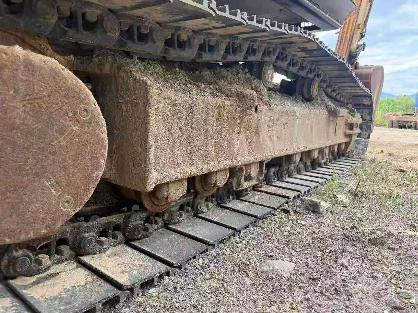 Buy Sany SY245H Used Excavator / 7 Buy Sany SY245H Used Excavator / 7