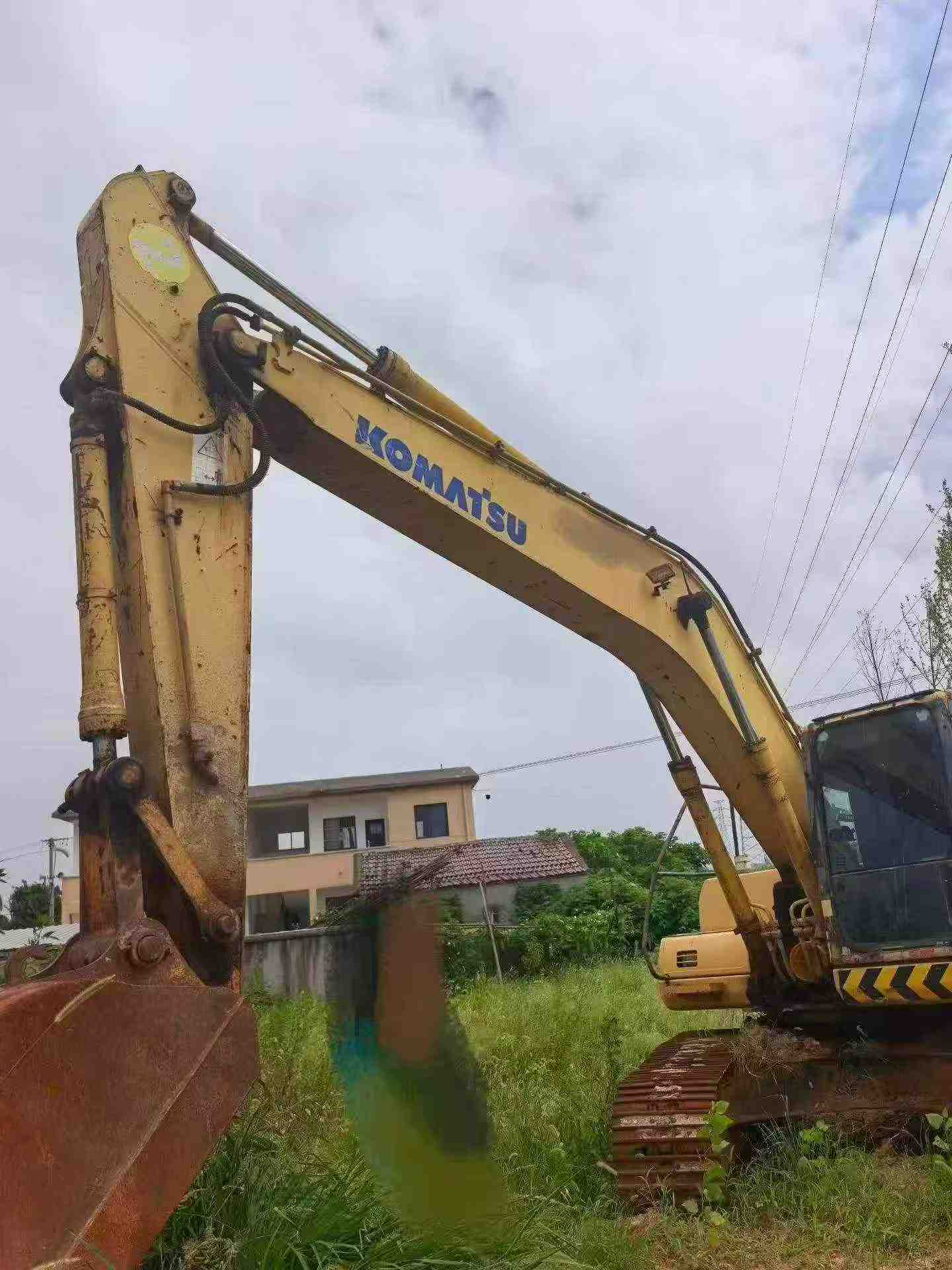 Buy Komatsu Used Excavator / 9 Buy Komatsu Used Excavator / 9