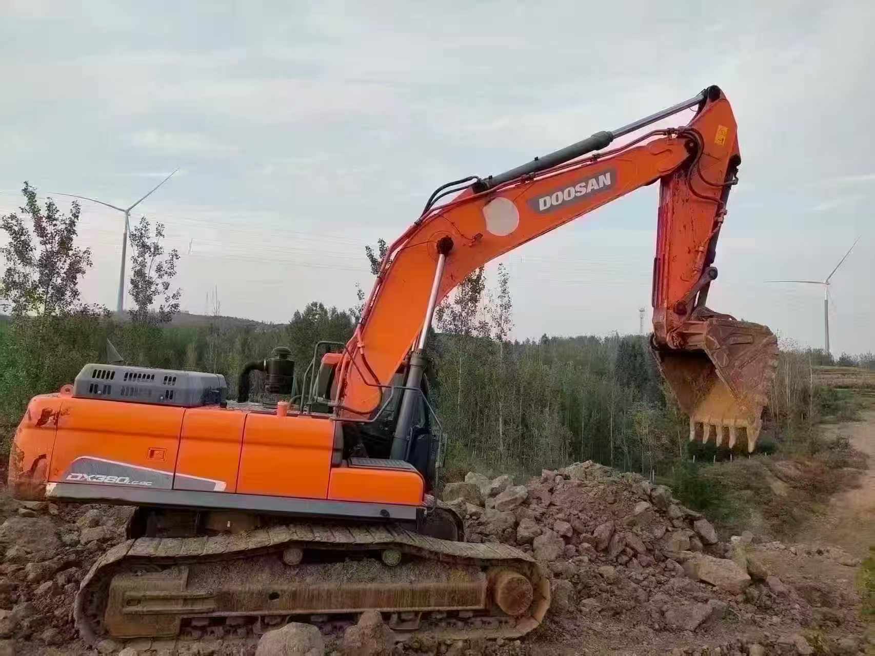 Buy Doosan DX380 Used Excavator / 2 Buy Doosan DX380 Used Excavator / 2