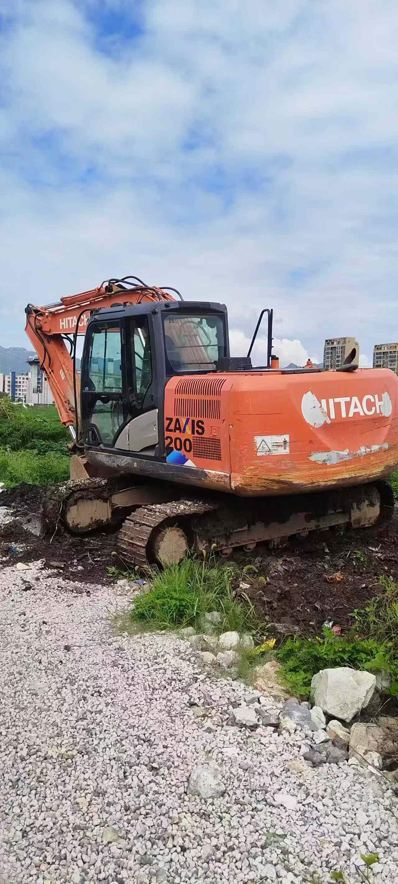 Buy Hitachi ZX130-5A Used Excavator / 3 Buy Hitachi ZX130-5A Used Excavator / 3