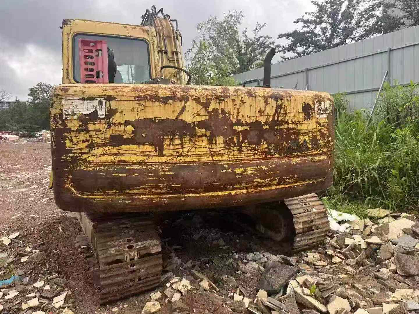Buy Komatsu PC100-6 Used Excavator / 1