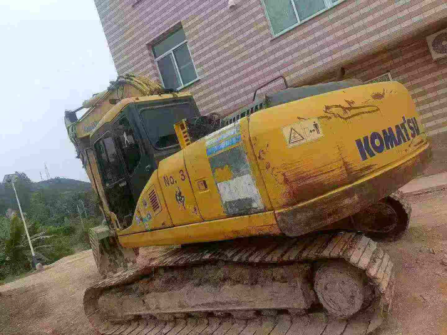 Buy Komatsu Used Excavator / 1