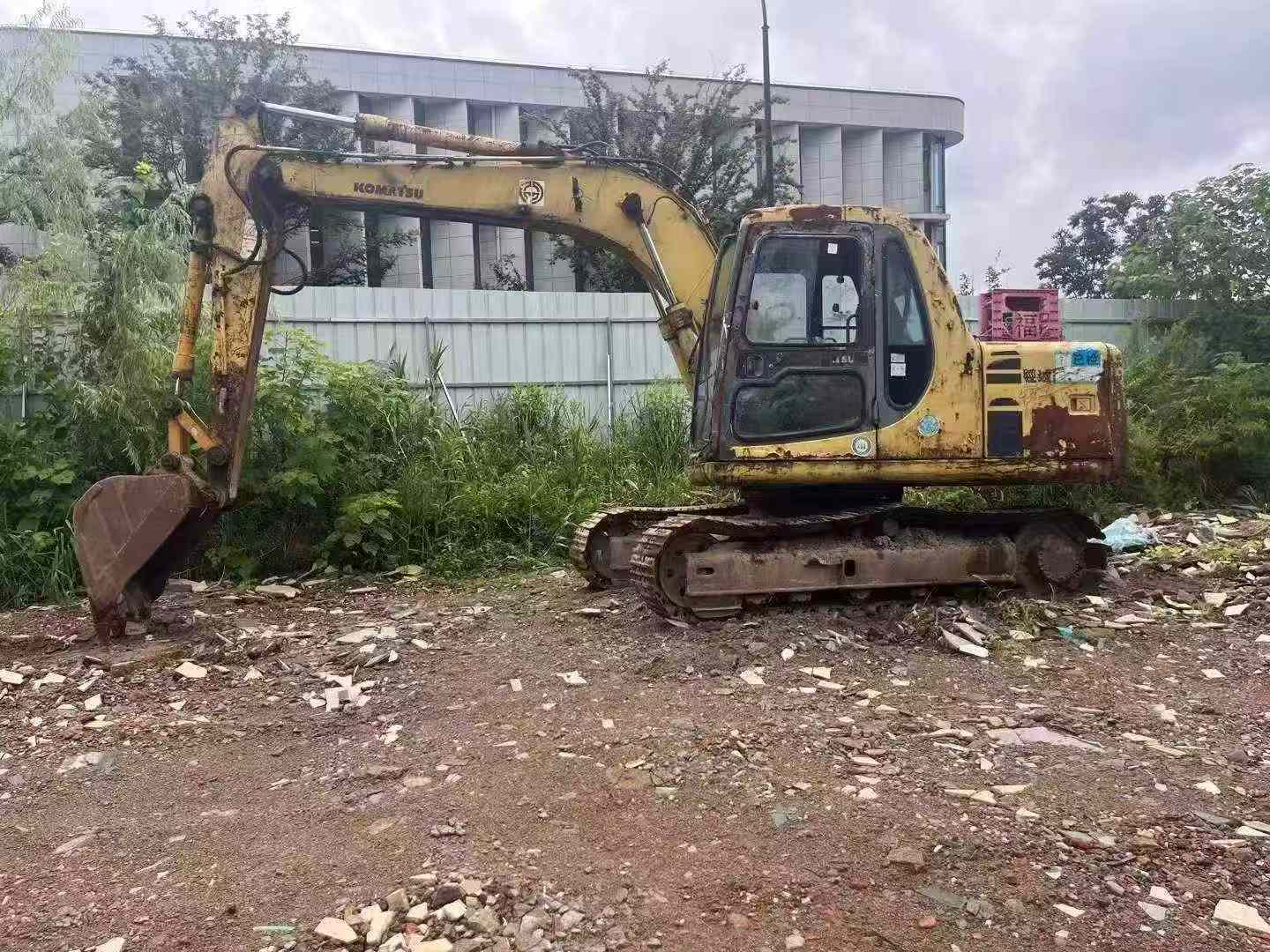 Buy Komatsu PC100-6 Used Excavator / 3 Buy Komatsu PC100-6 Used Excavator / 3