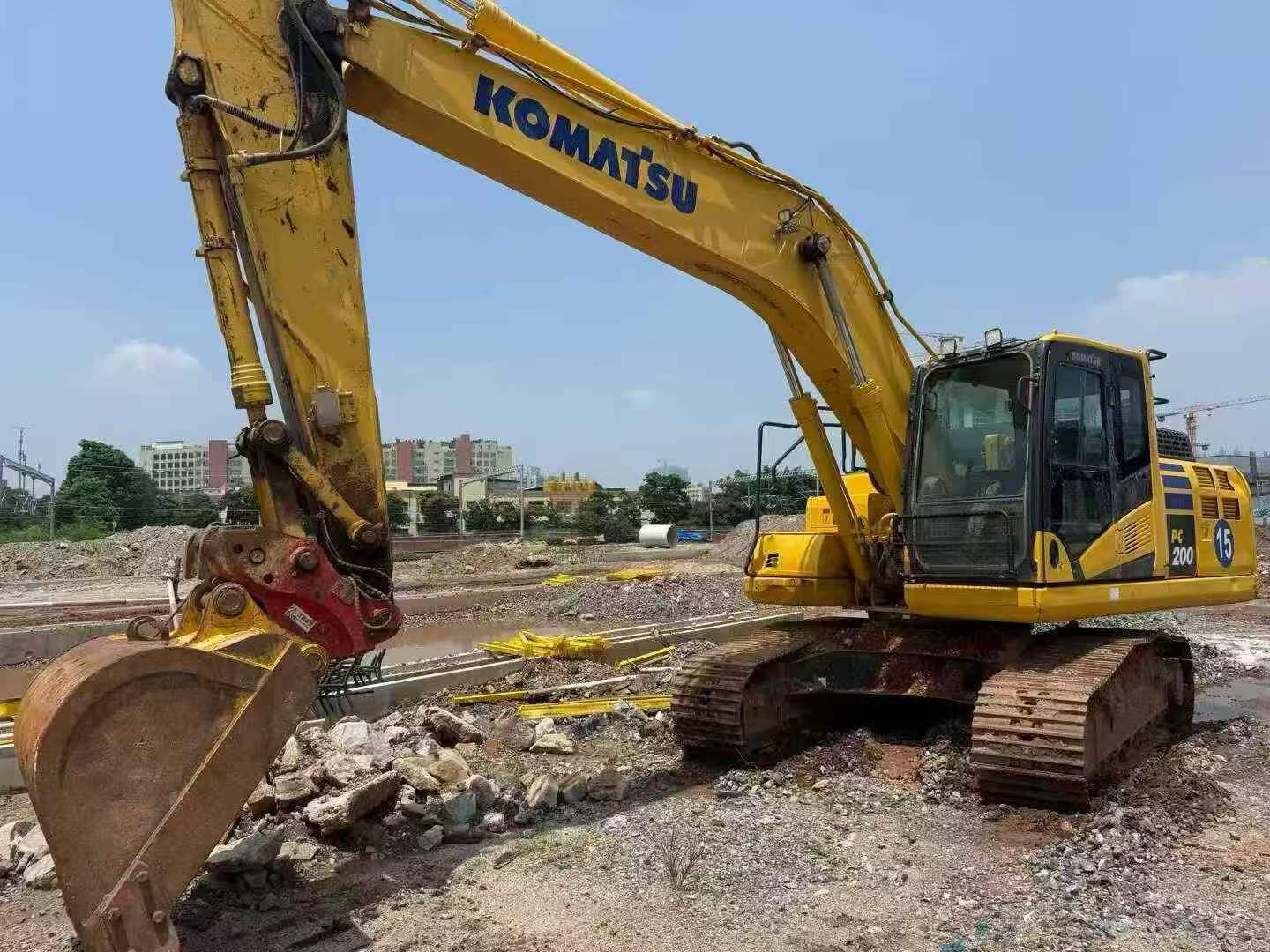 Buy Komatsu PC200 Used Excavator / 5