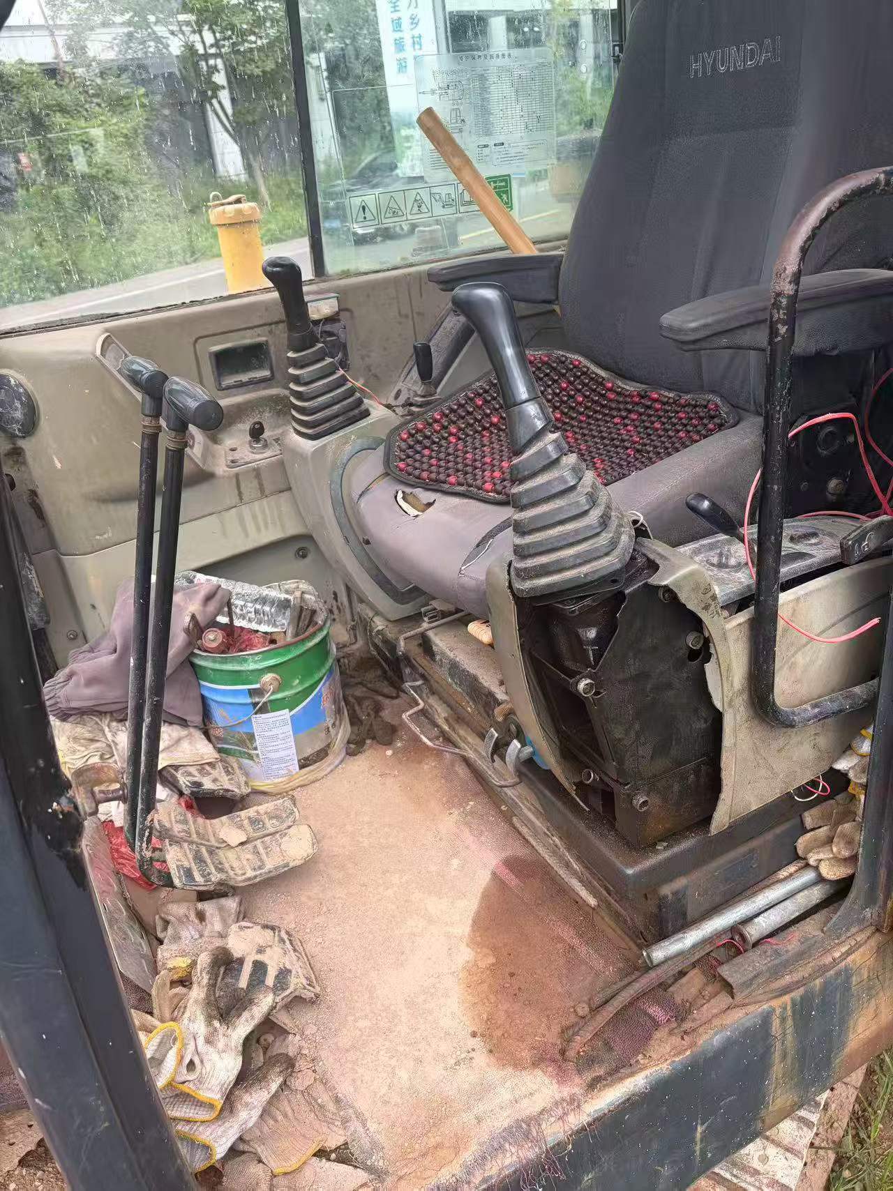 Buy Hyundai R60-7 Used Excavator / 5 Buy Hyundai R60-7 Used Excavator / 5