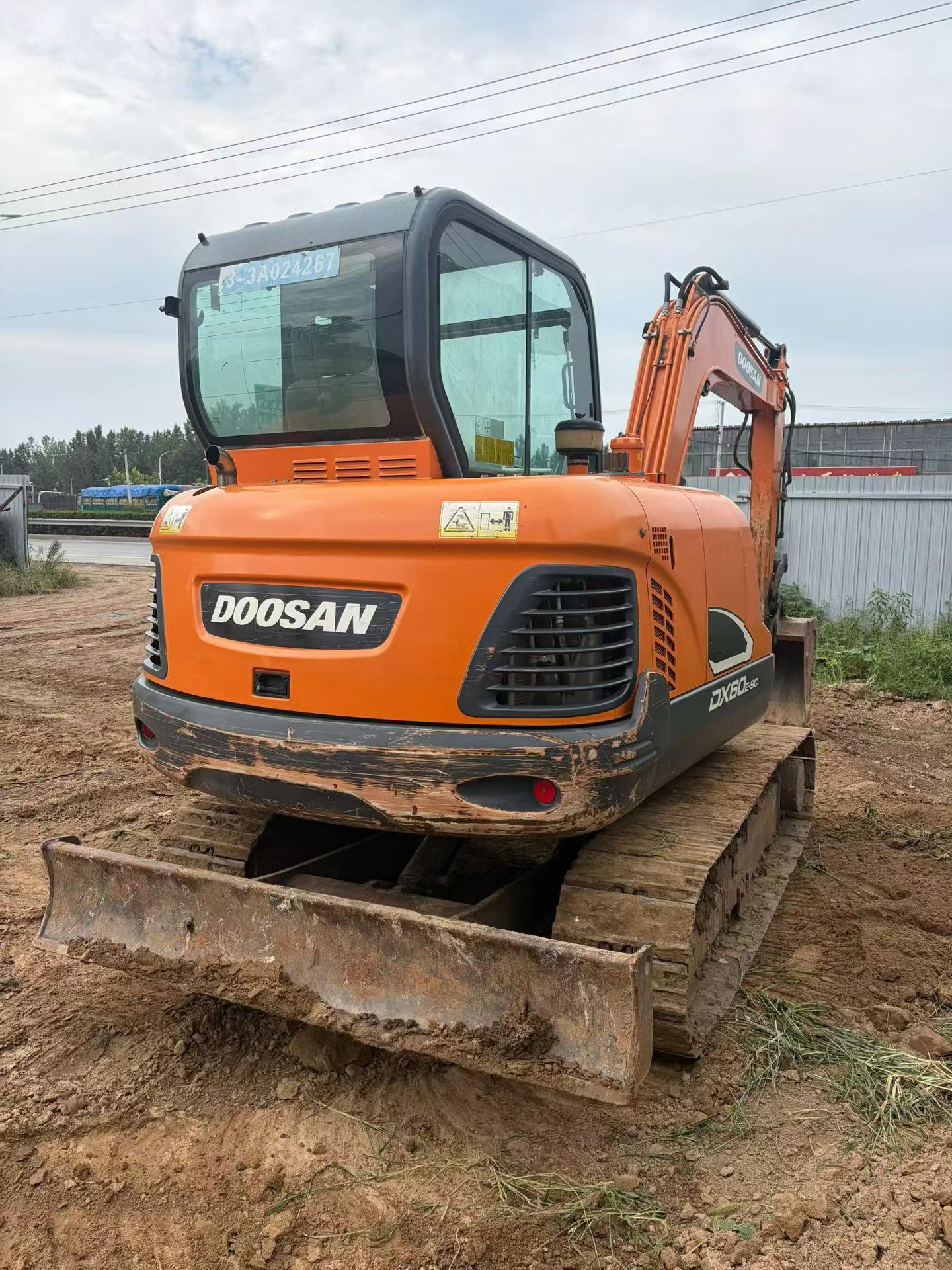 Buy Doosan DX60 Used Excavator / 2
