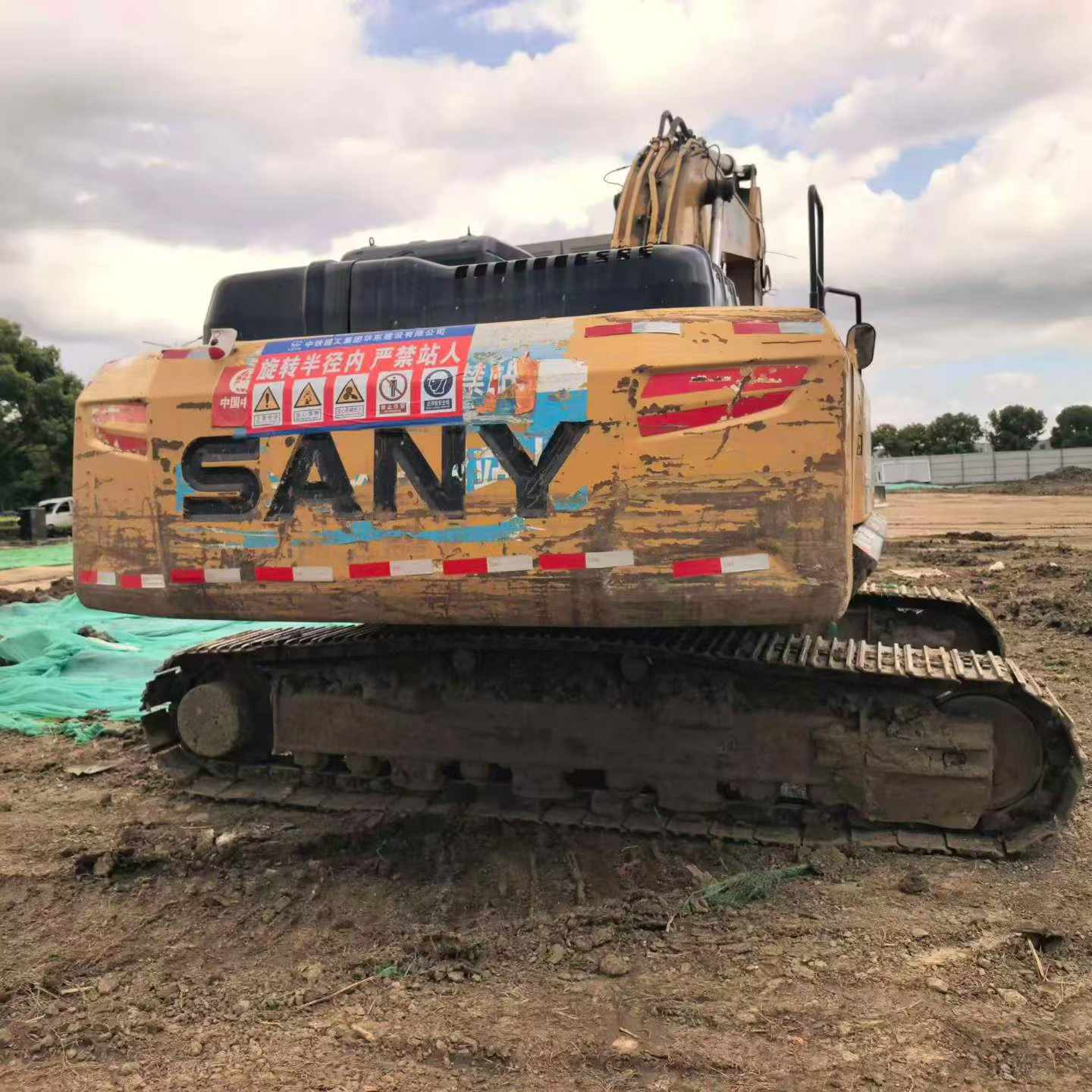 Buy Sany SY245H Used Excavator / 3 Buy Sany SY245H Used Excavator / 3