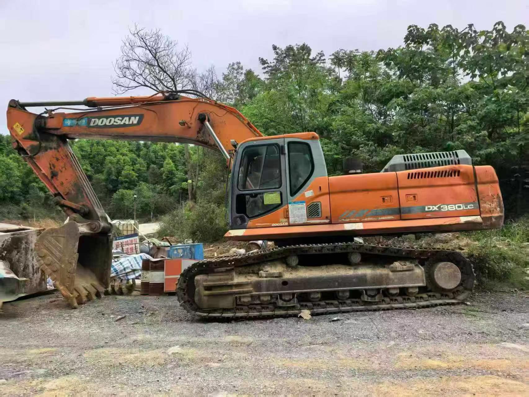 Buy Doosan DX380 Used Excavator / 2 Buy Doosan DX380 Used Excavator / 2