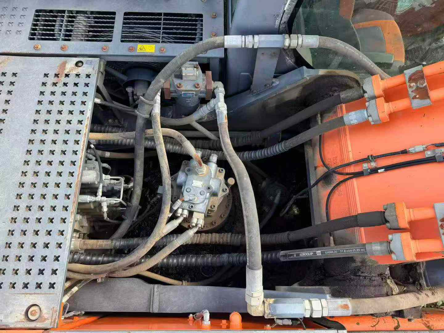 Buy Doosan DH420 Used Excavator / 5 Buy Doosan DH420 Used Excavator / 5