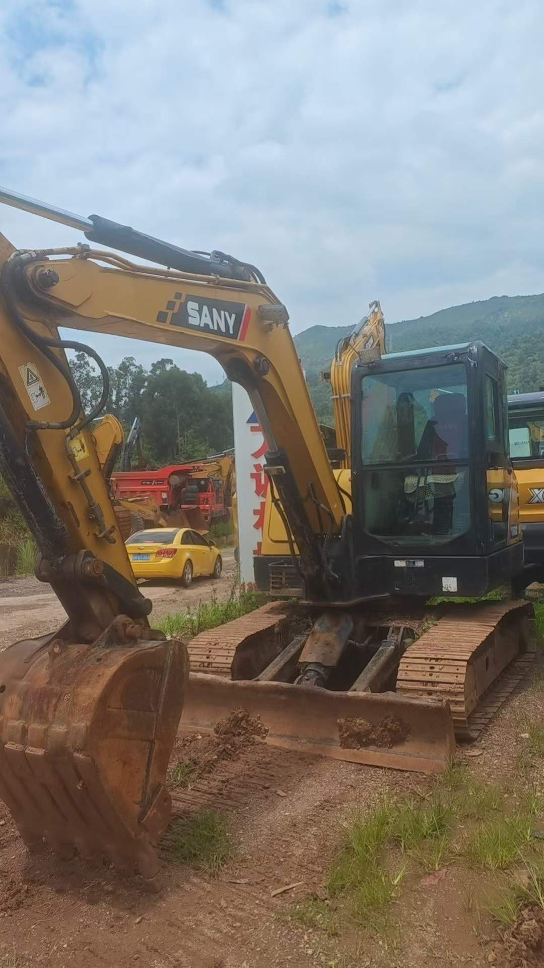 Buy Sany SY60 Used Excavator / 4