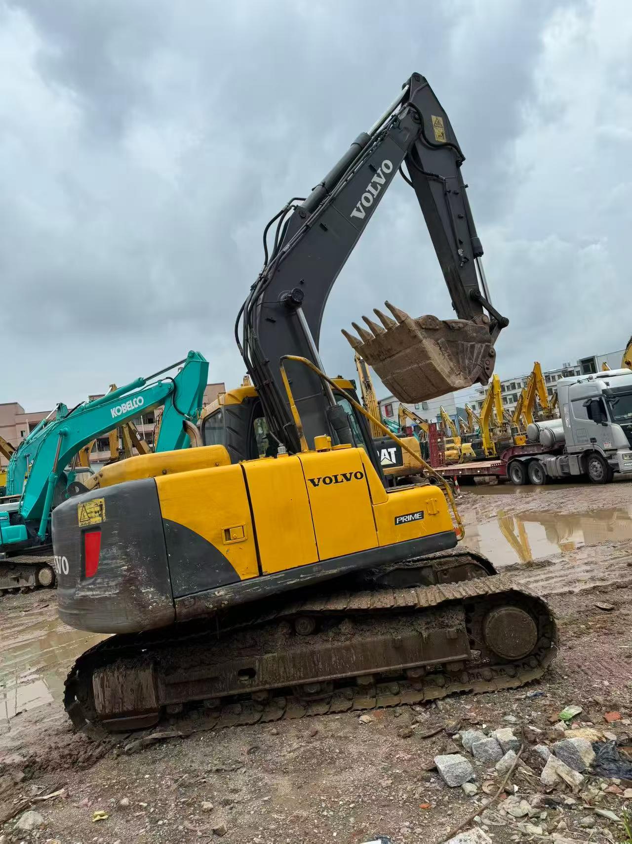 Buy Volvo EC140 Used Excavator / 2